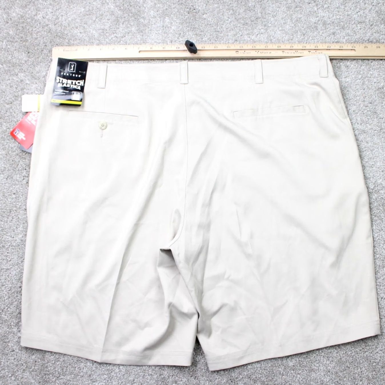 PGA Tour PGA TOUR Mens Shorts 44 Beige 10" Performance Stretch Chino Pockets UV Moisture Wicking Regular 暗 Size US 44 / EU 60 - 6 Thumbnail