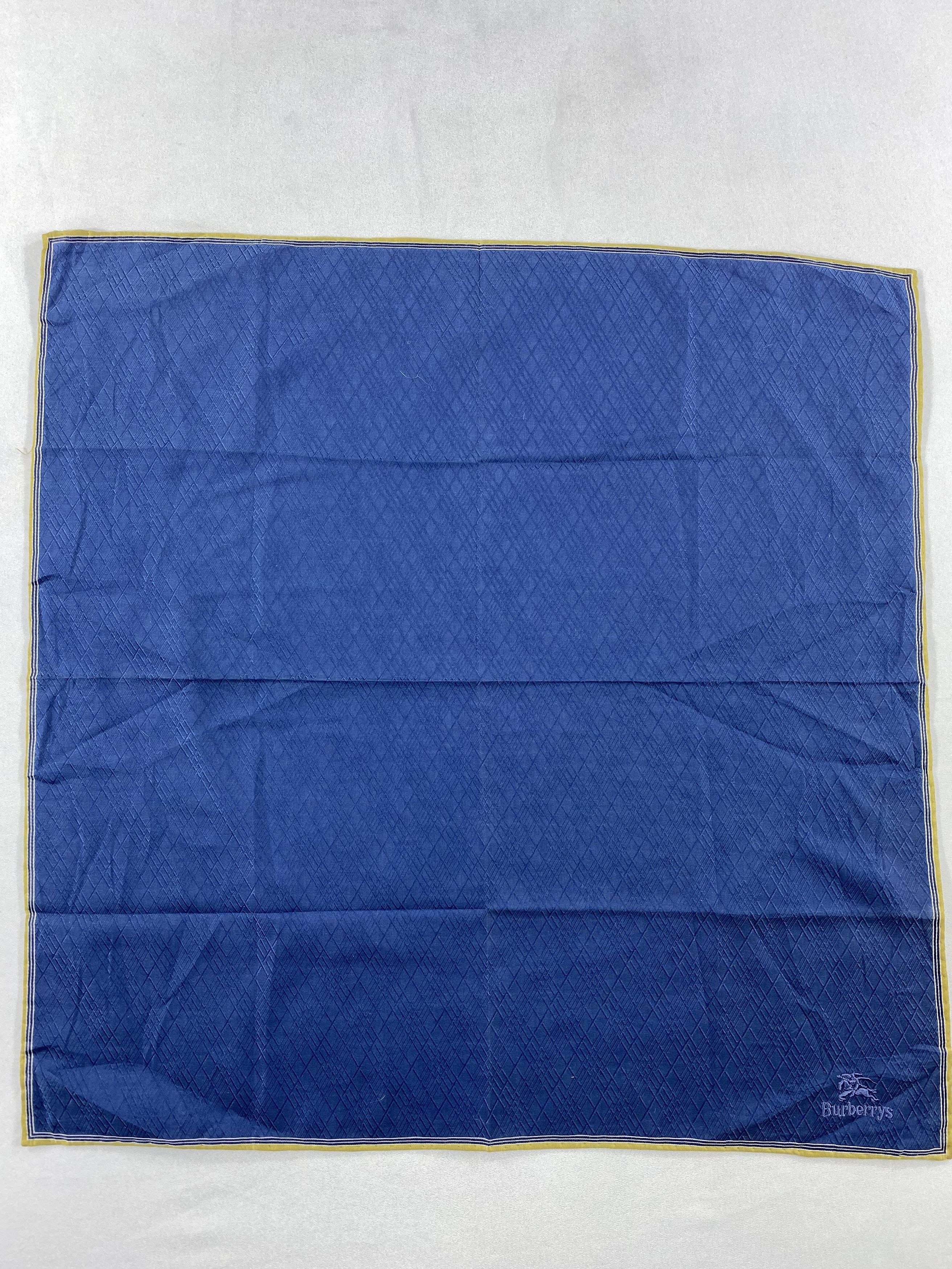 Burberry Burberry Handkerchief / Bandana / Neckerchief Size ONE SIZE - 3 Thumbnail