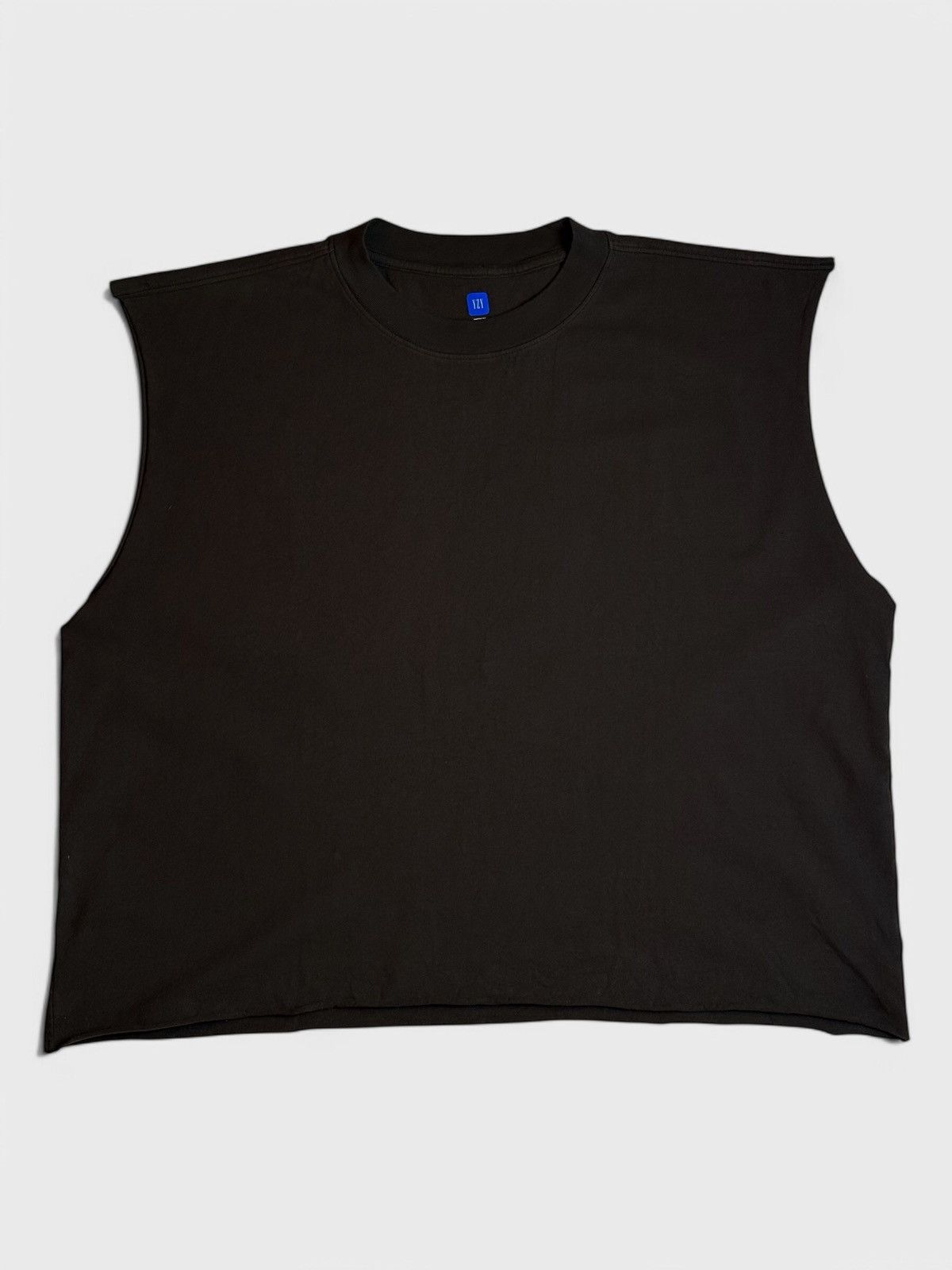 Balenciaga × Gap × Kanye West Sleeveless Tank YZY T Black Cropped Size US M / EU 48-50 / 2 - 1 Thumbnail