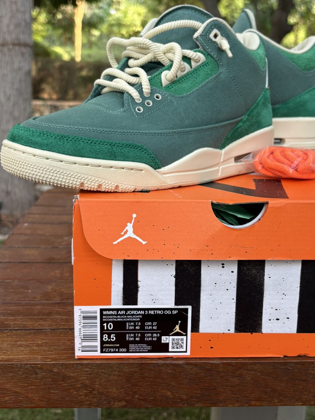 Jordan Brand Air jordan 3 x Nina Chanel Abney Size US 8.5 / EU 41-42 - 10 Thumbnail