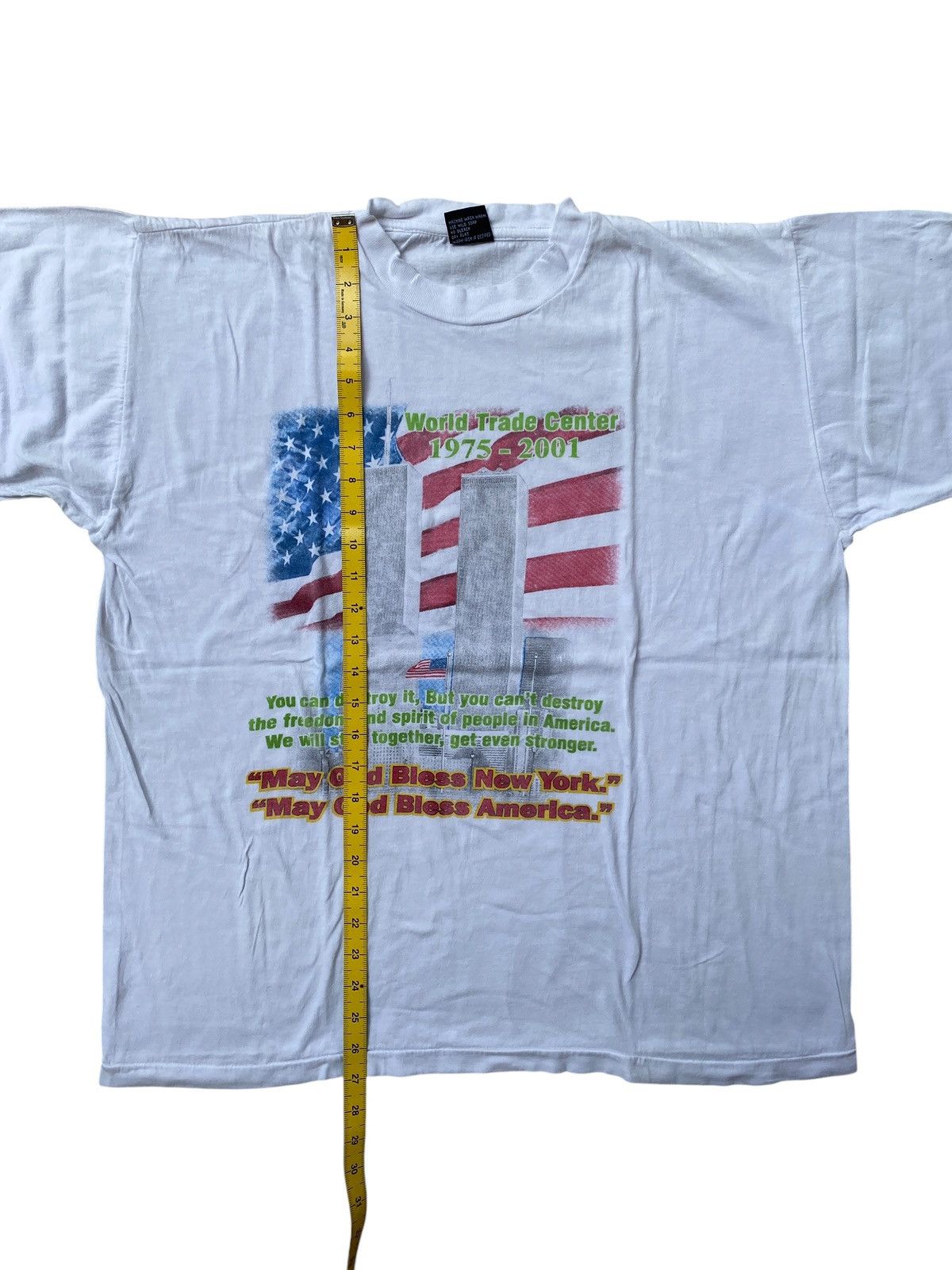 Vintage Vintage World Trade Center Memorial Tee Single Stitch USA Size US XL / EU 56 / 4 - 6 Thumbnail
