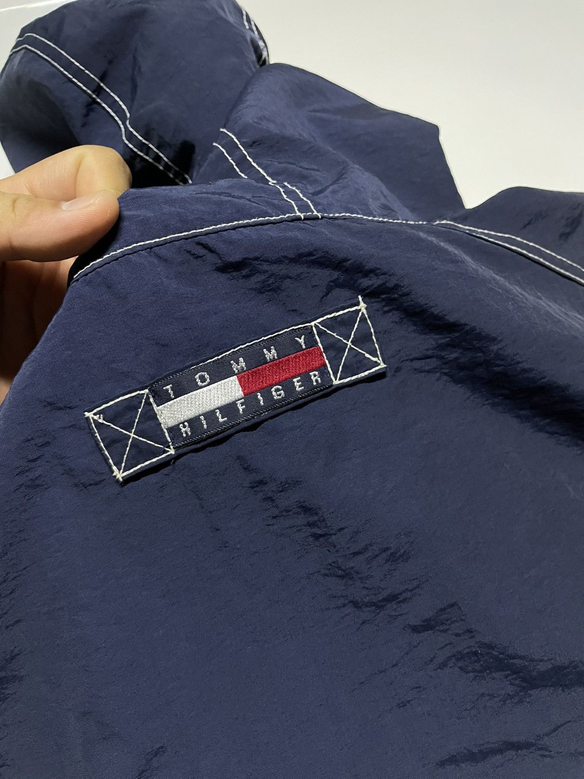 Tommy Hilfiger × Tommy Jeans × Vintage Tommy HiIfiger 985’Sailing gear packable Navy sportwear Size US XL / EU 56 / 4 - 5 Thumbnail
