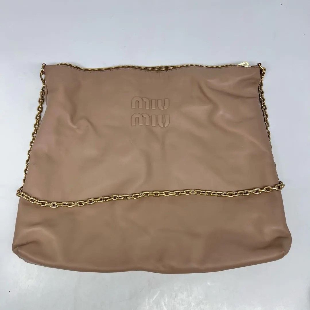 Miu Miu Pre-loved Bag Very good condition Size ONE SIZE - 1 Thumbnail