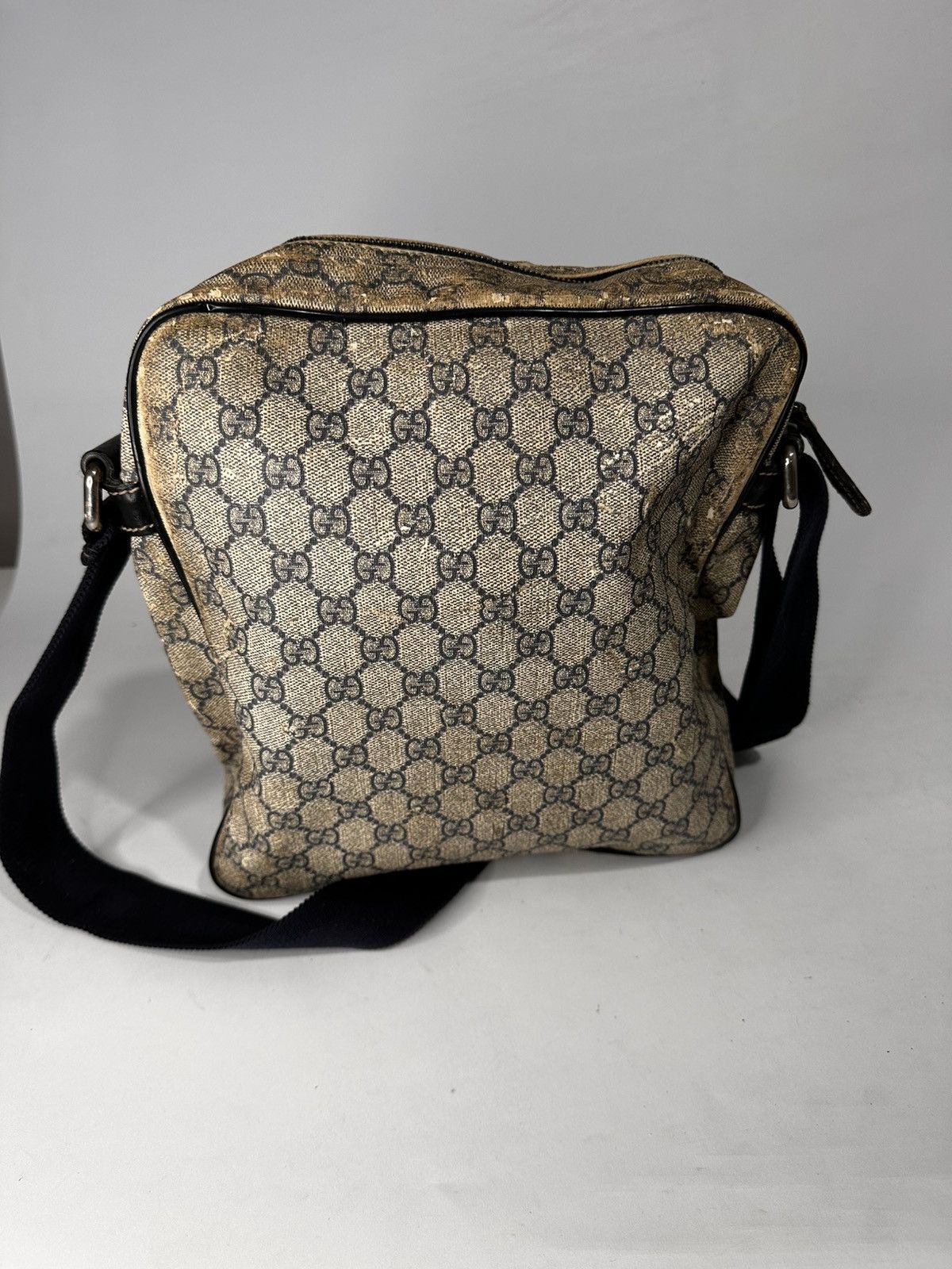 Gucci Gucci Monogram Supreme Crossbody Beige Canvas Bag. Size ONE SIZE - 2 Thumbnail