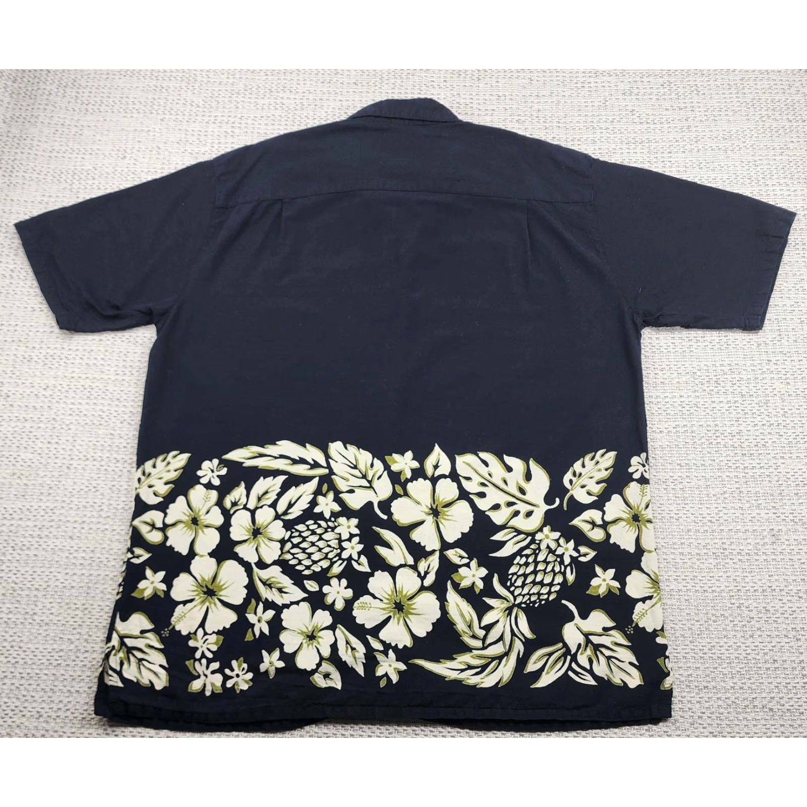 Vintage VINTAGE CS Sport Shirt Mens Large Navy Blue Hawaiian Floral Button-Up Cotton Shirt Size US L / EU 52-54 / 3 - 5 Thumbnail