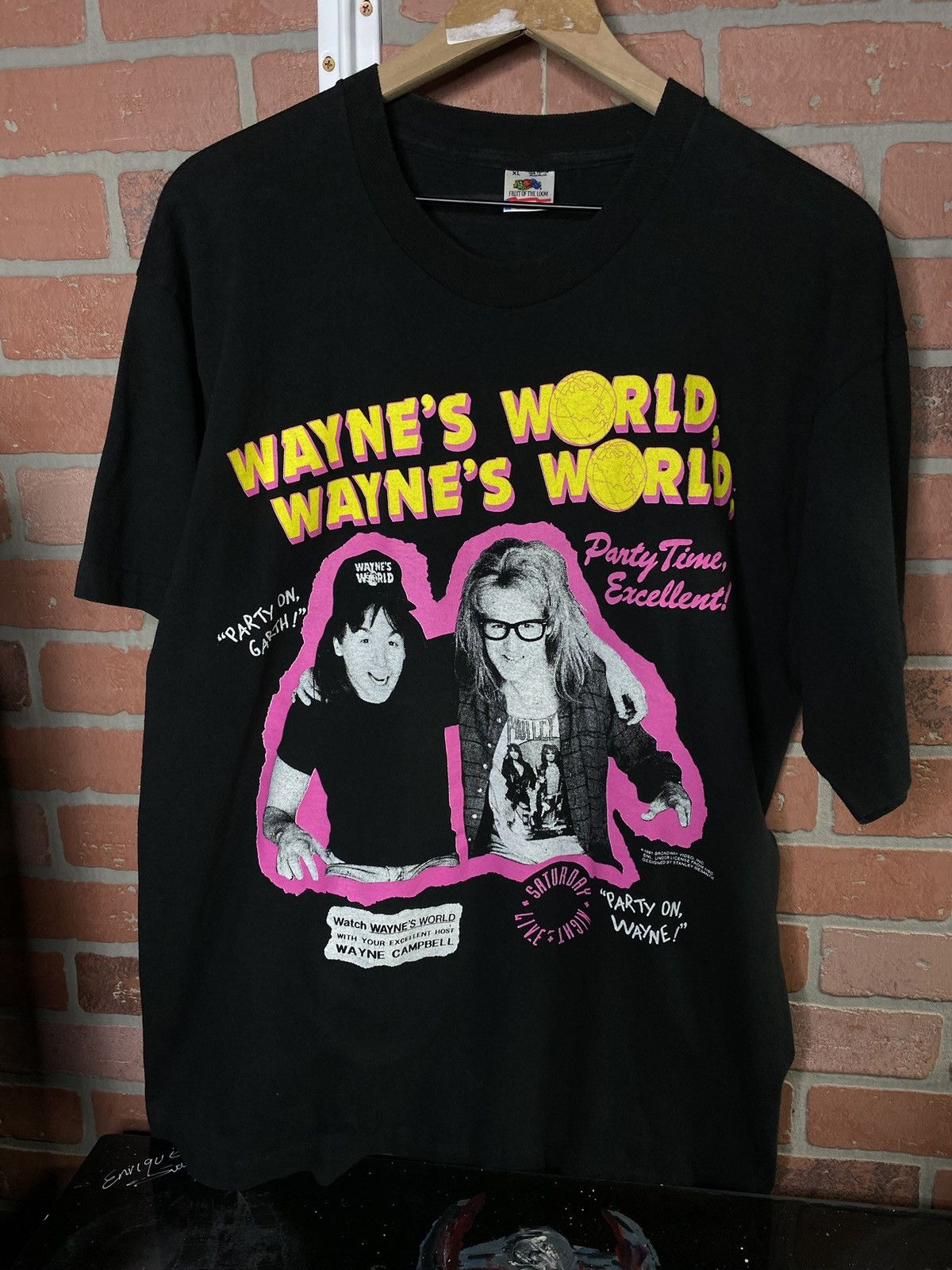Band Tees Vintage 90’s Wayne’s World Movie Promo Tee Shirt XLarge Size US XL / EU 56 / 4 - 1 Thumbnail