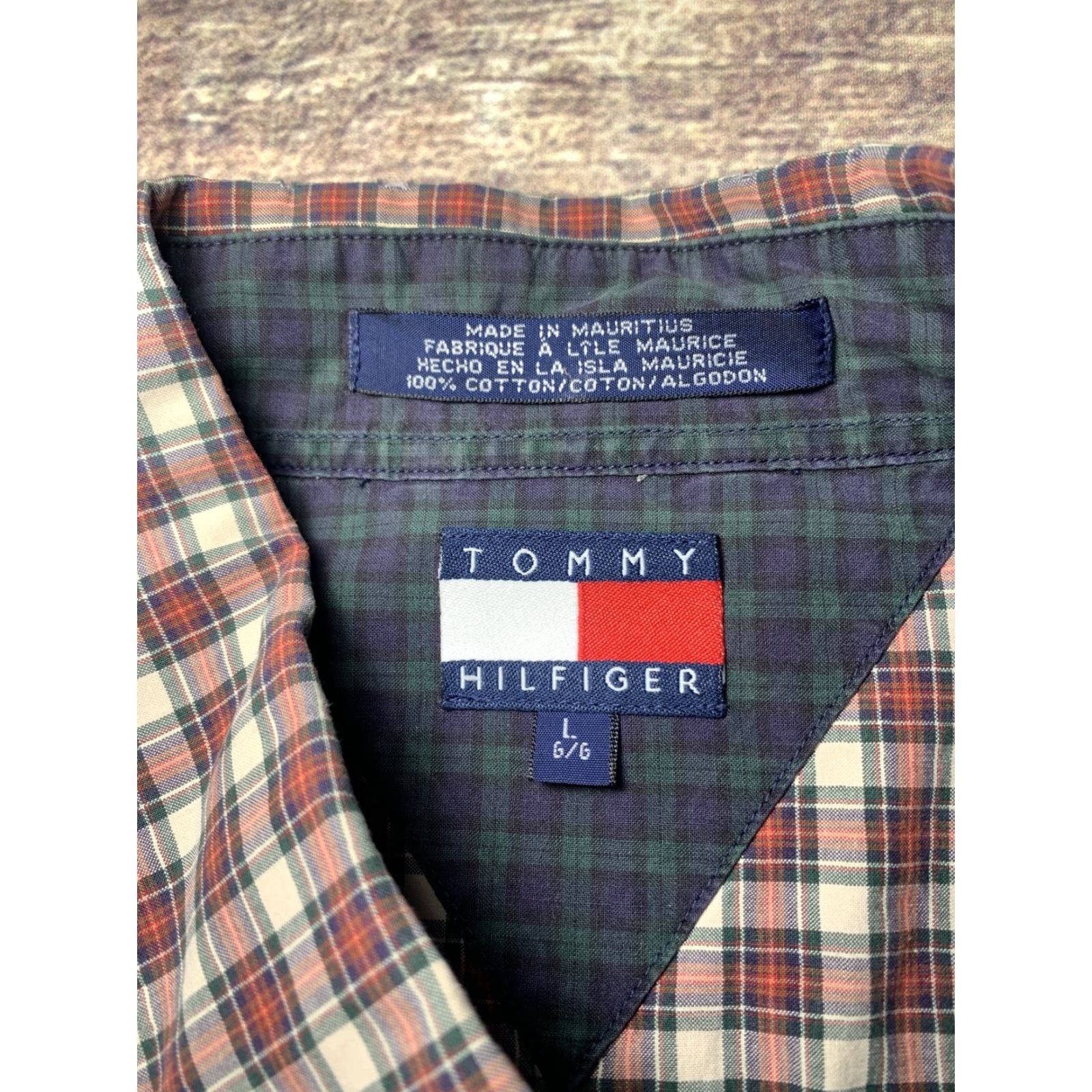 Tommy Hilfiger Tommy Hilfiger Men's Shirt Size Large Red White Green Plaid Long Sleeve Button-Up Collar-Down Cotton MENS Regular Vintage: No (But can't add new info) Size US L / EU 52-54 / 3 - 3 Thumbnail