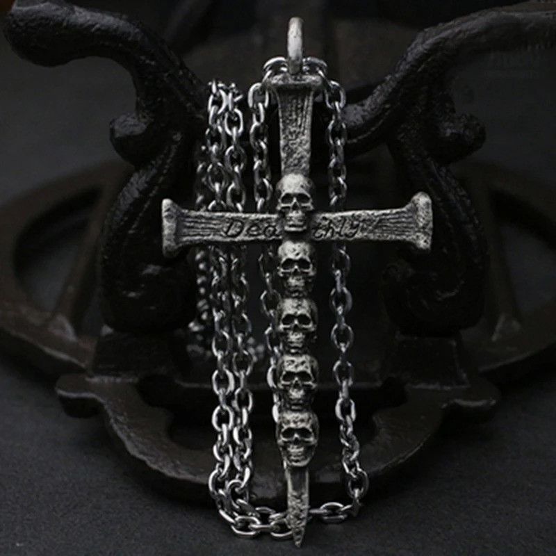 Jewelry Skull Necklace in Silver, Men's