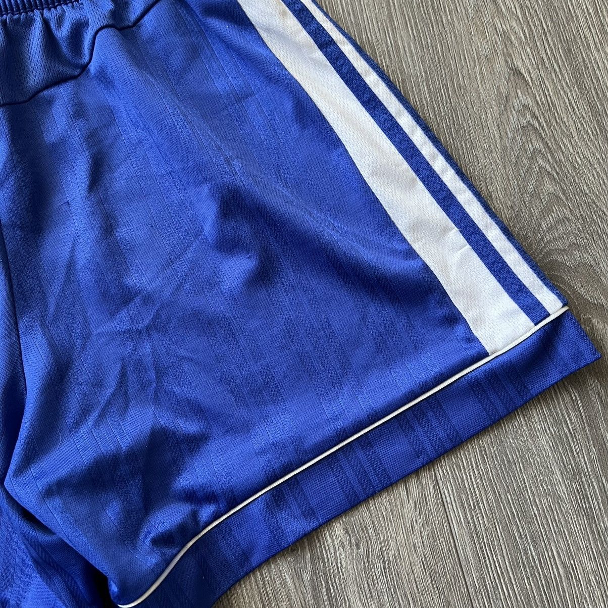 Adidas Vintage 90s Adidas Shorts Size M Size US 32 / EU 48 - 16 Thumbnail
