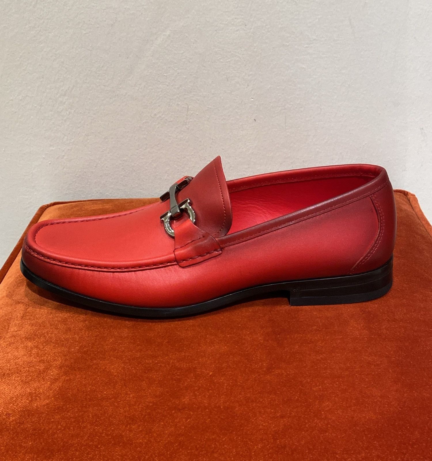 Salvatore Ferragamo o1s1rm1125 Grandioso Loafers in Red Size US 8 / EU 41 - 1 Preview