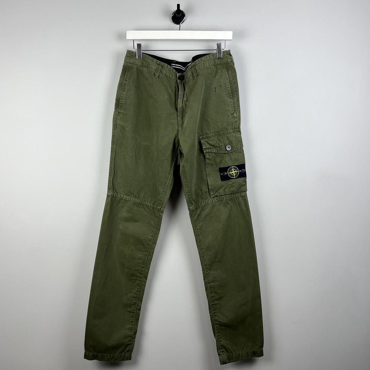 Image of Stone Island Cargo Pants in Green, Men's (Size 31)