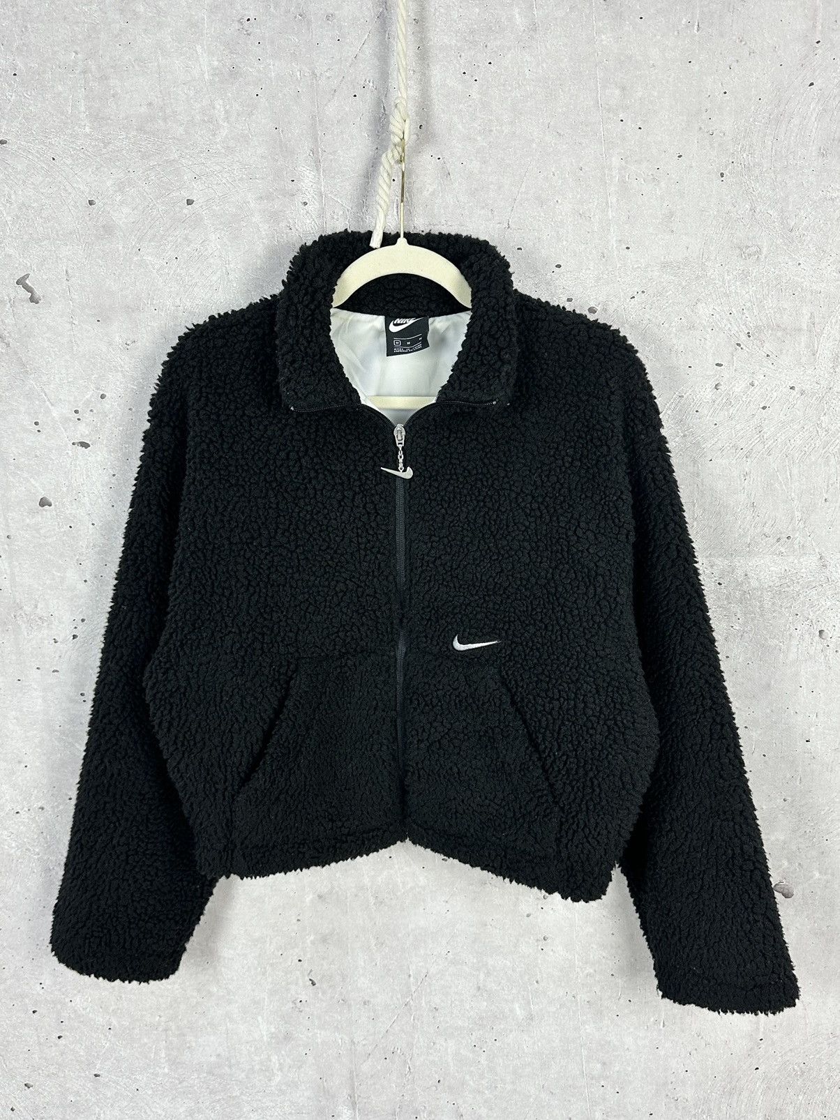 Nike × Nike ACG Nike Sportswear Sherpa Swoosh Black Crop Zip Jacket Size M / US 6-8 / IT 42-44 - 1 Thumbnail