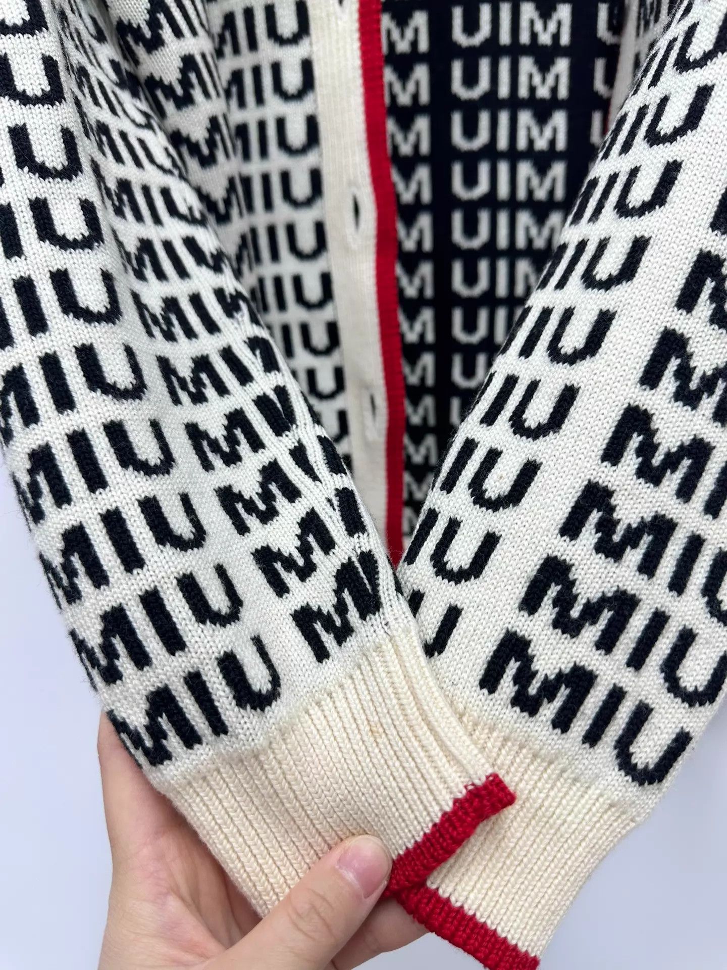 Miu Miu MIU MIU all-over print cardigan size 40 Size S / US 4 / IT 40 - 3 Thumbnail