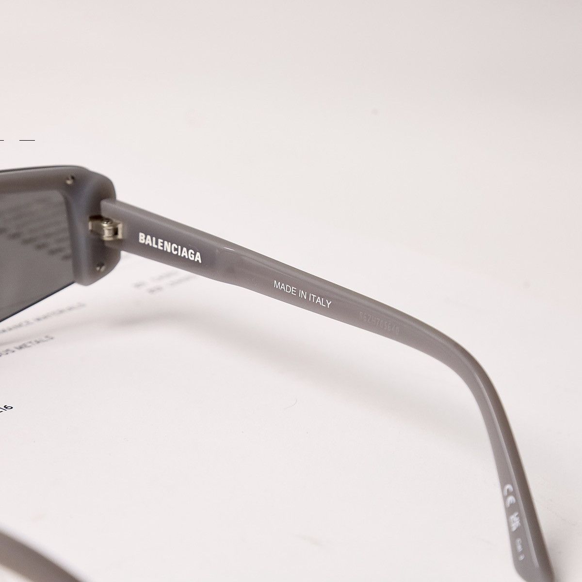 Balenciaga BALENCIAGA BB0003S SUNGLASSES Size ONE SIZE - 5 Thumbnail