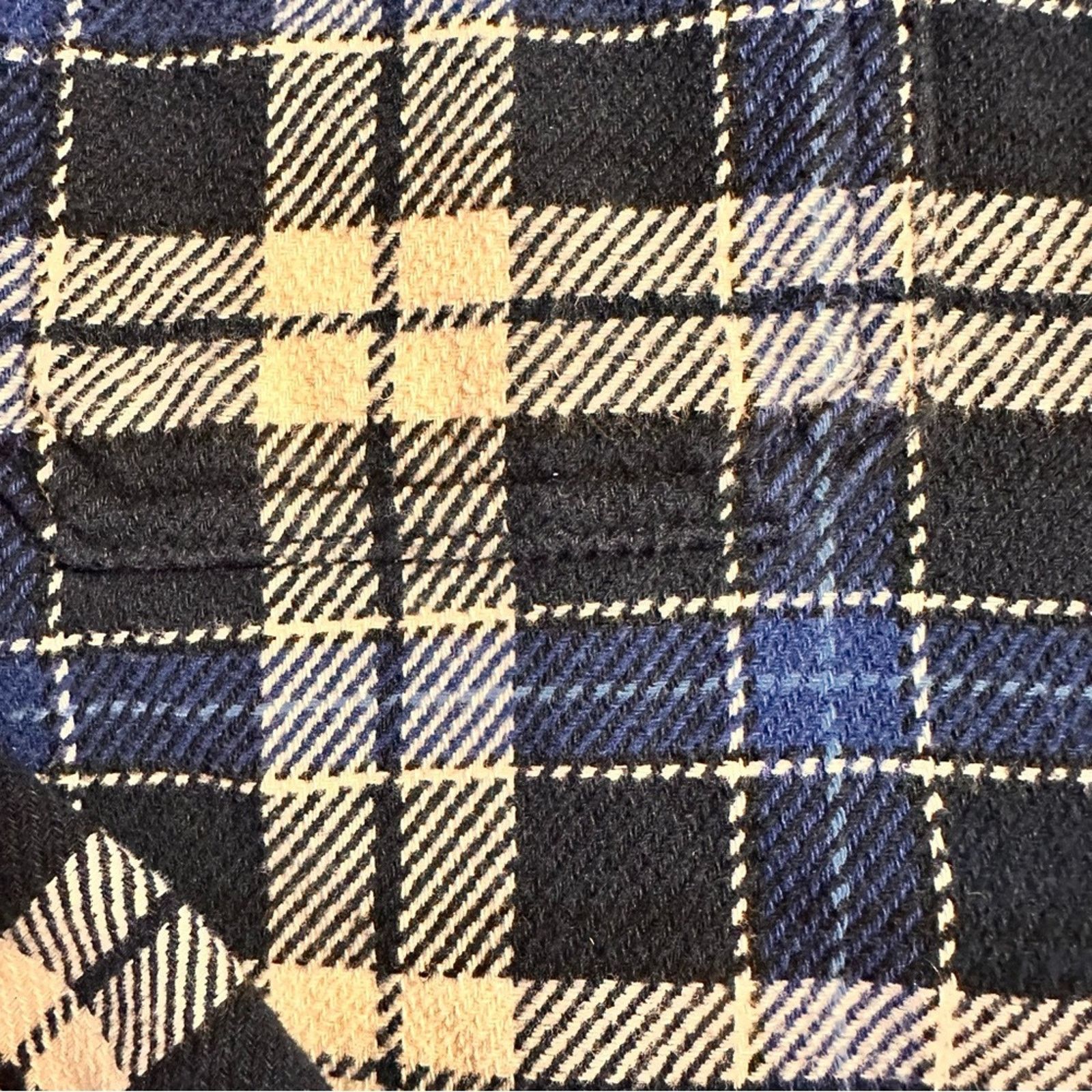 Orvis Orvis Heavyweight Flannel Button-Down - Size L - Blue Plaid Size US L / EU 52-54 / 3 - 6 Thumbnail
