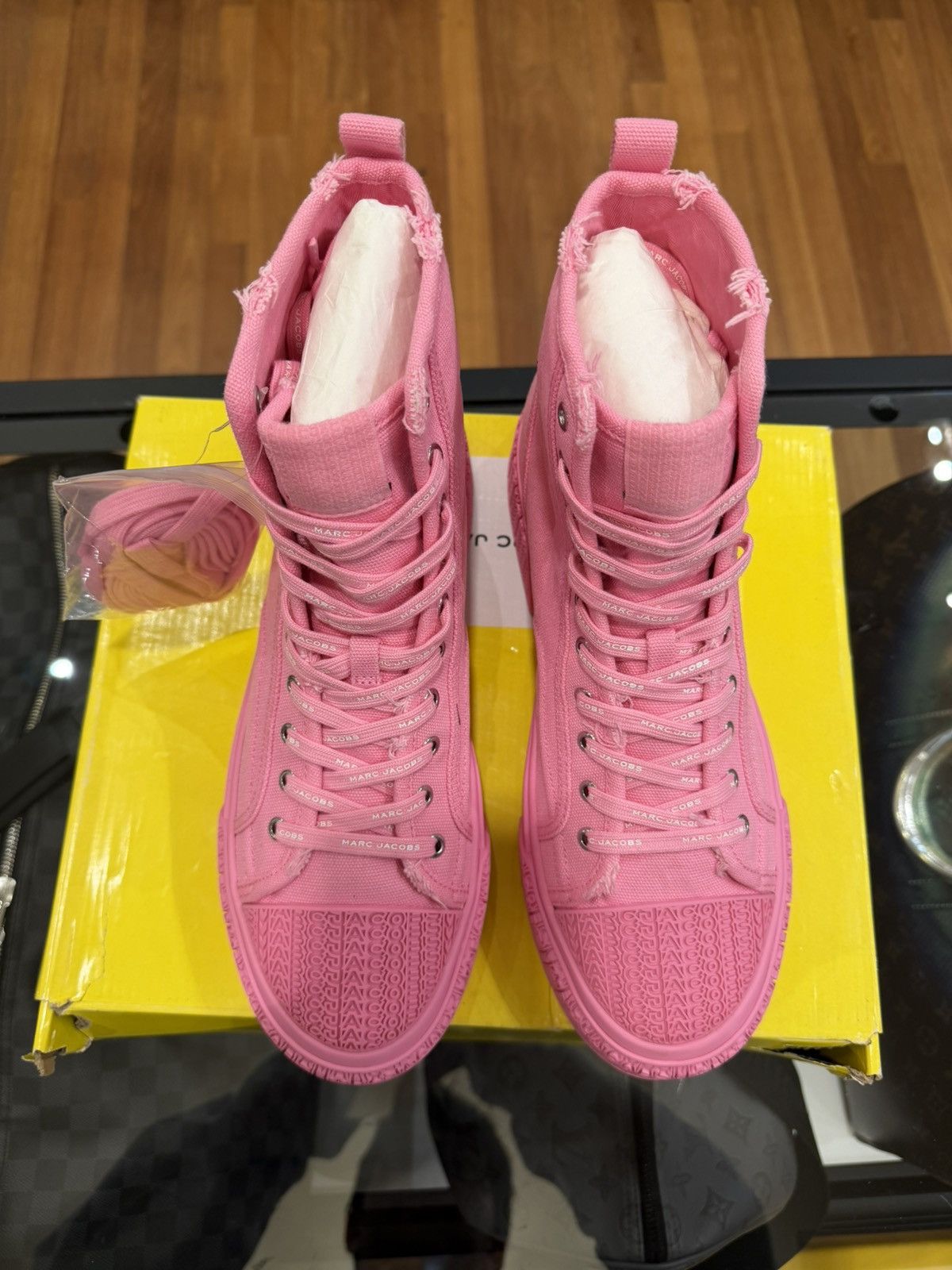 Marc Jacobs Marc Jacobs The High Top Sneakers Ribbon Pink Size US 10 / EU 43 - 4 Thumbnail