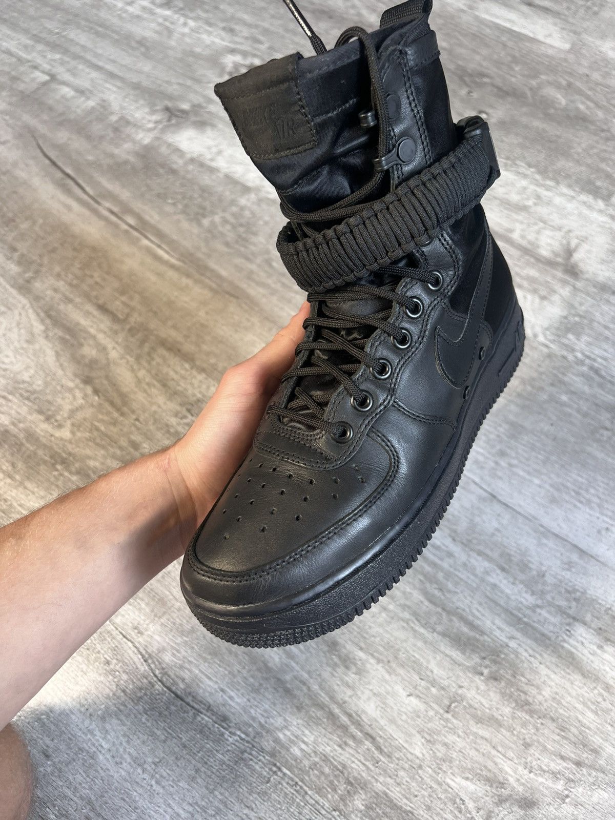 Nike Nike SF Air Force 1 High Triple Black Size US 7 / EU 40 - 3 Thumbnail