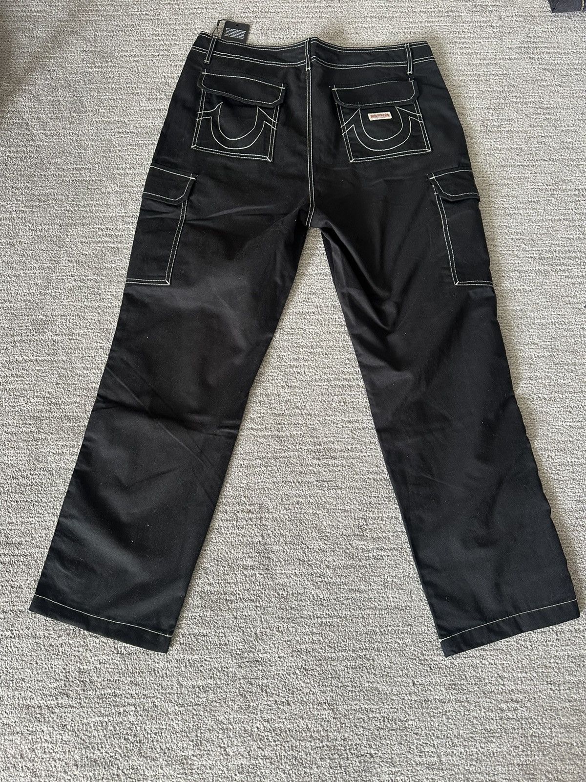 True Religion True Religion Cargo Pants Size US 36 / EU 52 - 2 Thumbnail