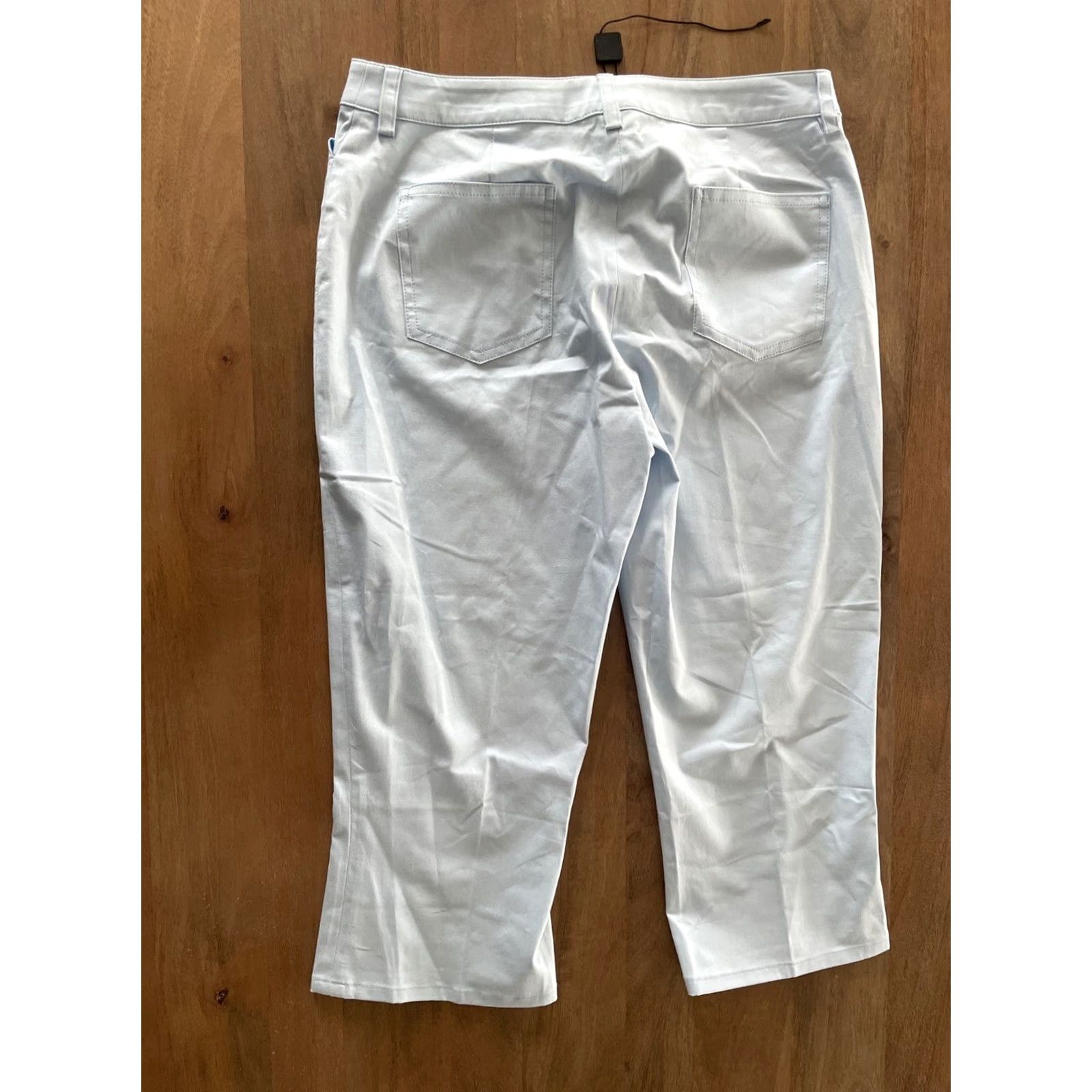 Dolce & Gabbana VINTAGE Dolce&Gabbana Capri Pants Womens 28 Light Blue Twill Solid 80s 90s Retro Designer City Comfort Crop Straight Jeans/Formal/Workwear Womens Size 28" / US 6 / IT 42 - 2 Thumbnail