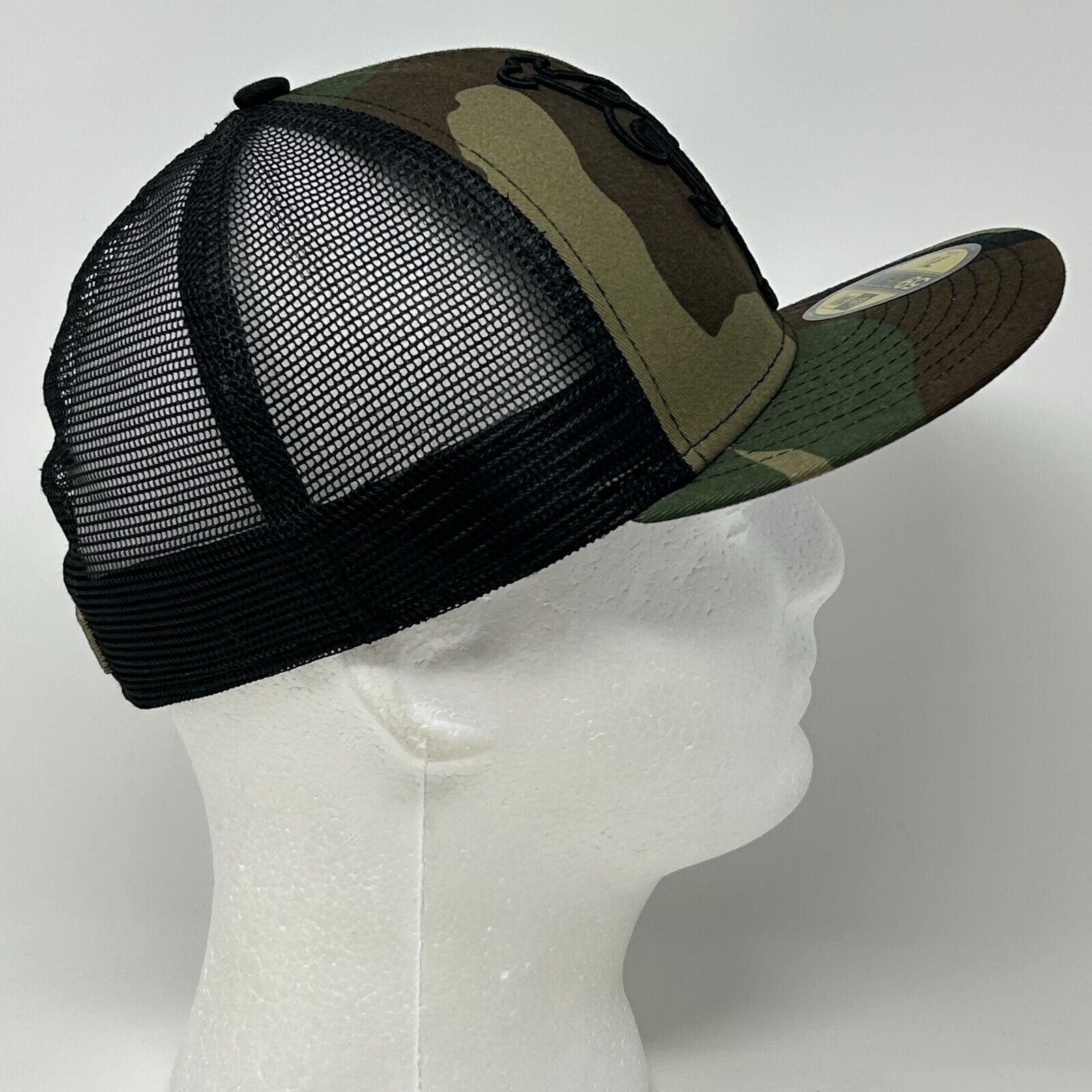 New Era New York NY Mets Camo Trucker Hat Baseball Cap Green 7 1/4 Size ONE SIZE - 7 Thumbnail
