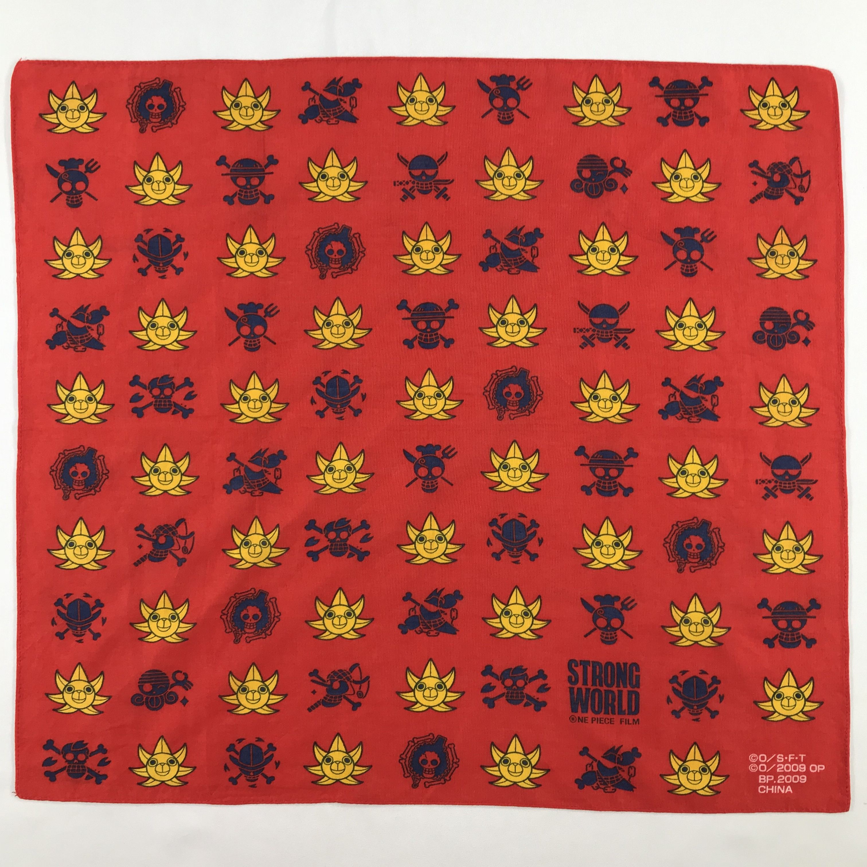 Anime × One Piece × Vintage One Piece Bandana / Handkerchief / Neckerchief -S2390 Size ONE SIZE - 1 Thumbnail