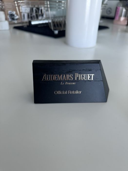 Audemars Piguet Audemars Piguet Official Retailer Dealer Plate