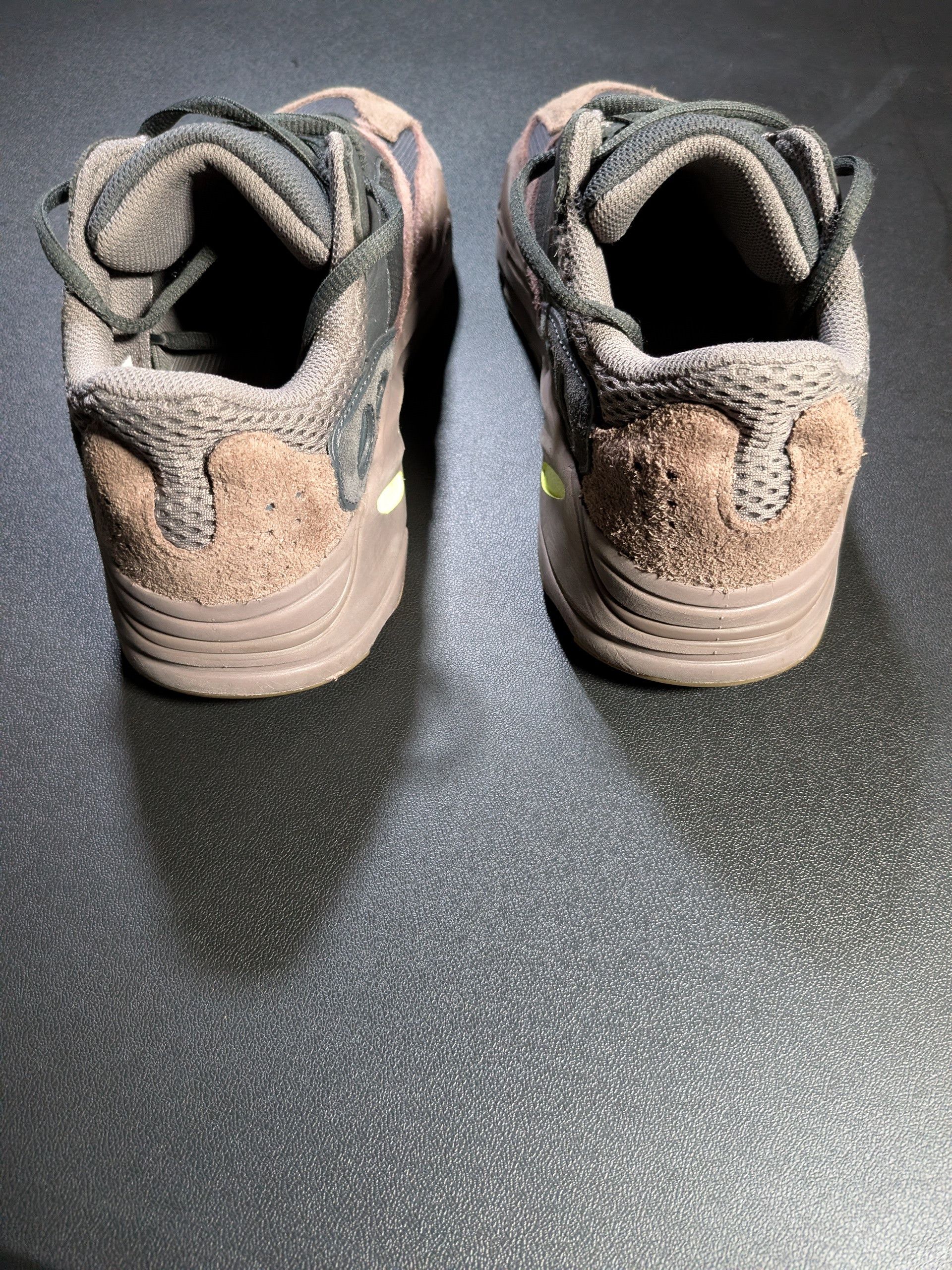 Yeezy Adidas Yeezy Boost 700 Mauve V1 Size US 7 / EU 40 - 6 Thumbnail