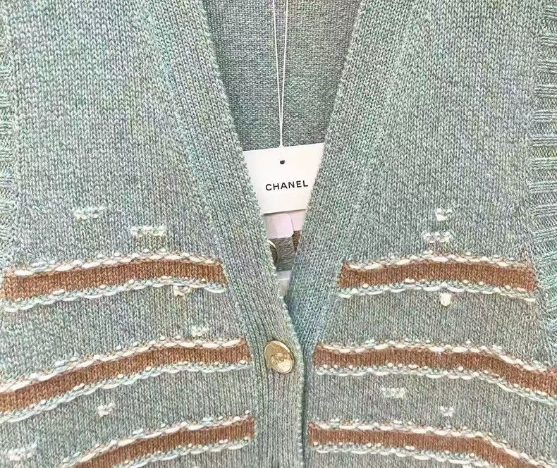 Chanel Chanel 24K cashmere knitted vest Size XXS / US 00 / IT 34 - 3 Thumbnail