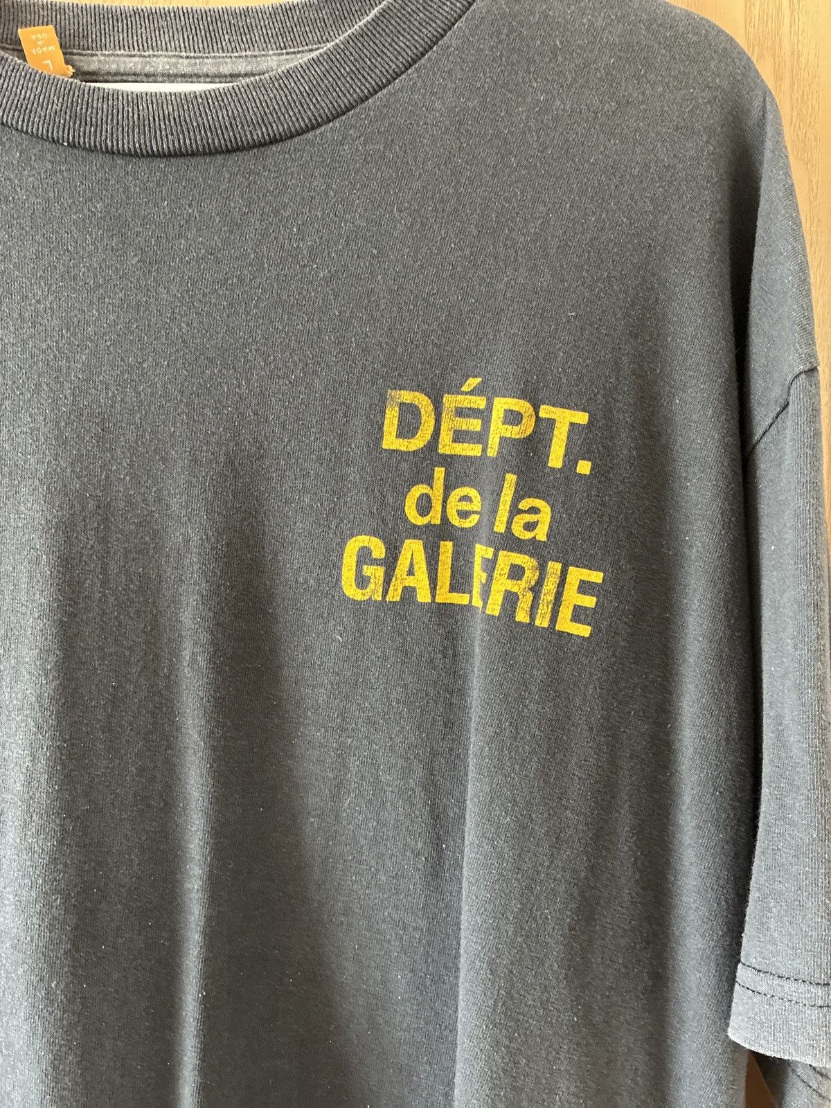 Gallery Dept. Gallery Dept French Logo Souvenir tshirt Size US L / EU 52-54 / 3 - 3 Thumbnail