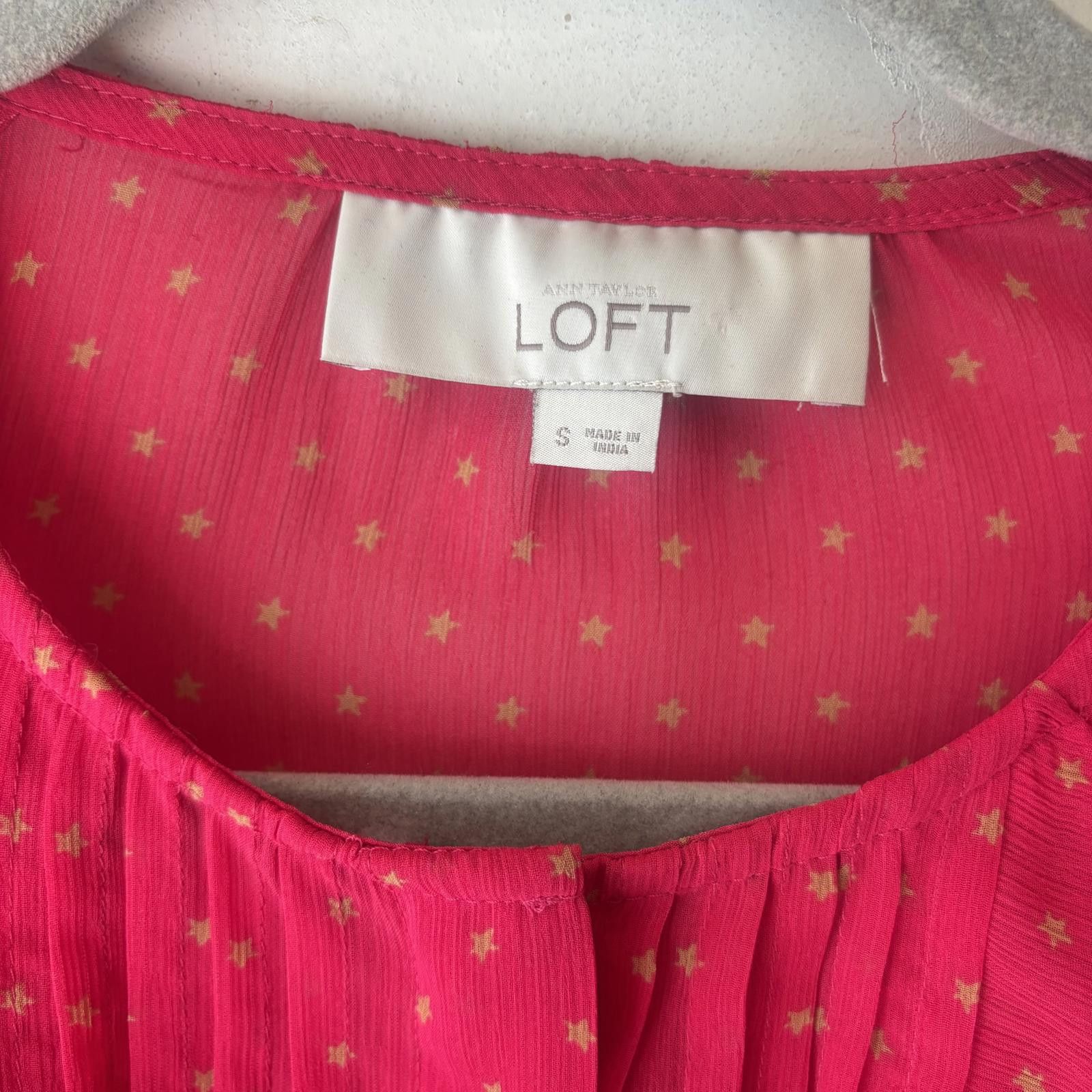 Other Ann Taylor LOFT Pink Ruffle Front Blouse Size S / US 4 / IT 40 - 6 Thumbnail