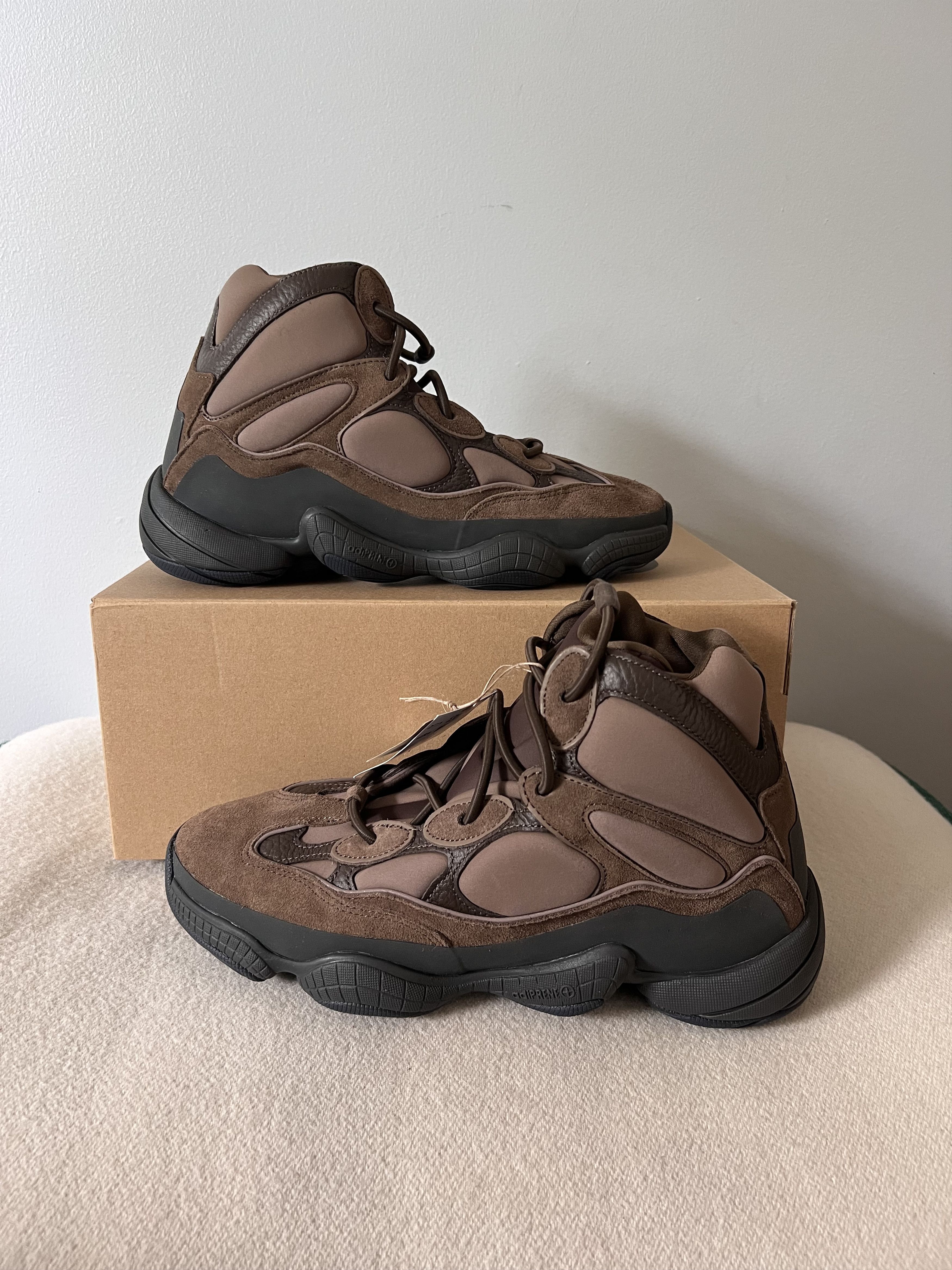 Adidas × Kanye West Adidas Yeezy 500 High in Taupe Black Size US 10.5 / EU 43-44 - 2 Thumbnail