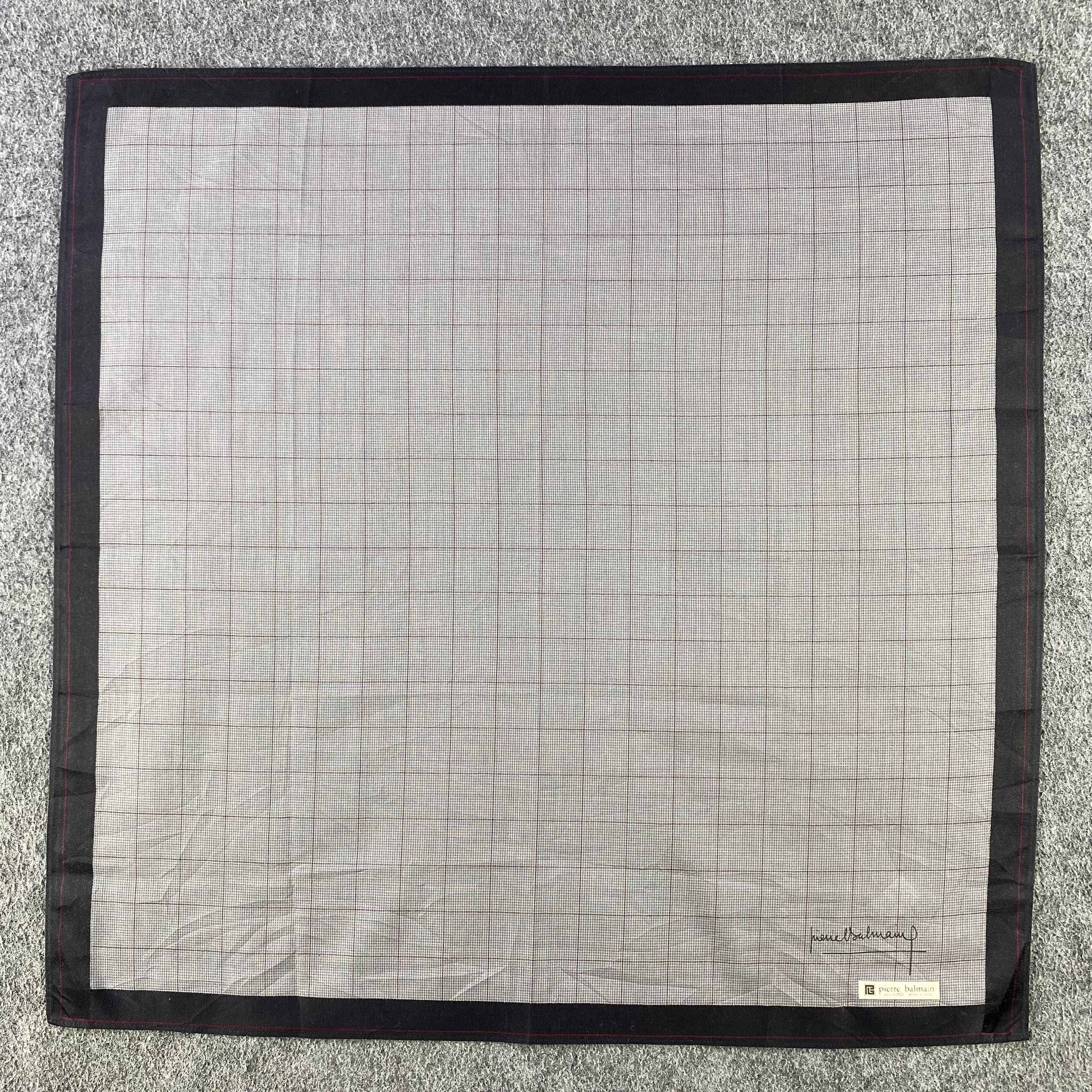 Pierre Balmain × Vintage Pierre Balmain Handkerchief/Neckerchief/Bandana HC692 Size ONE SIZE - 1 Thumbnail