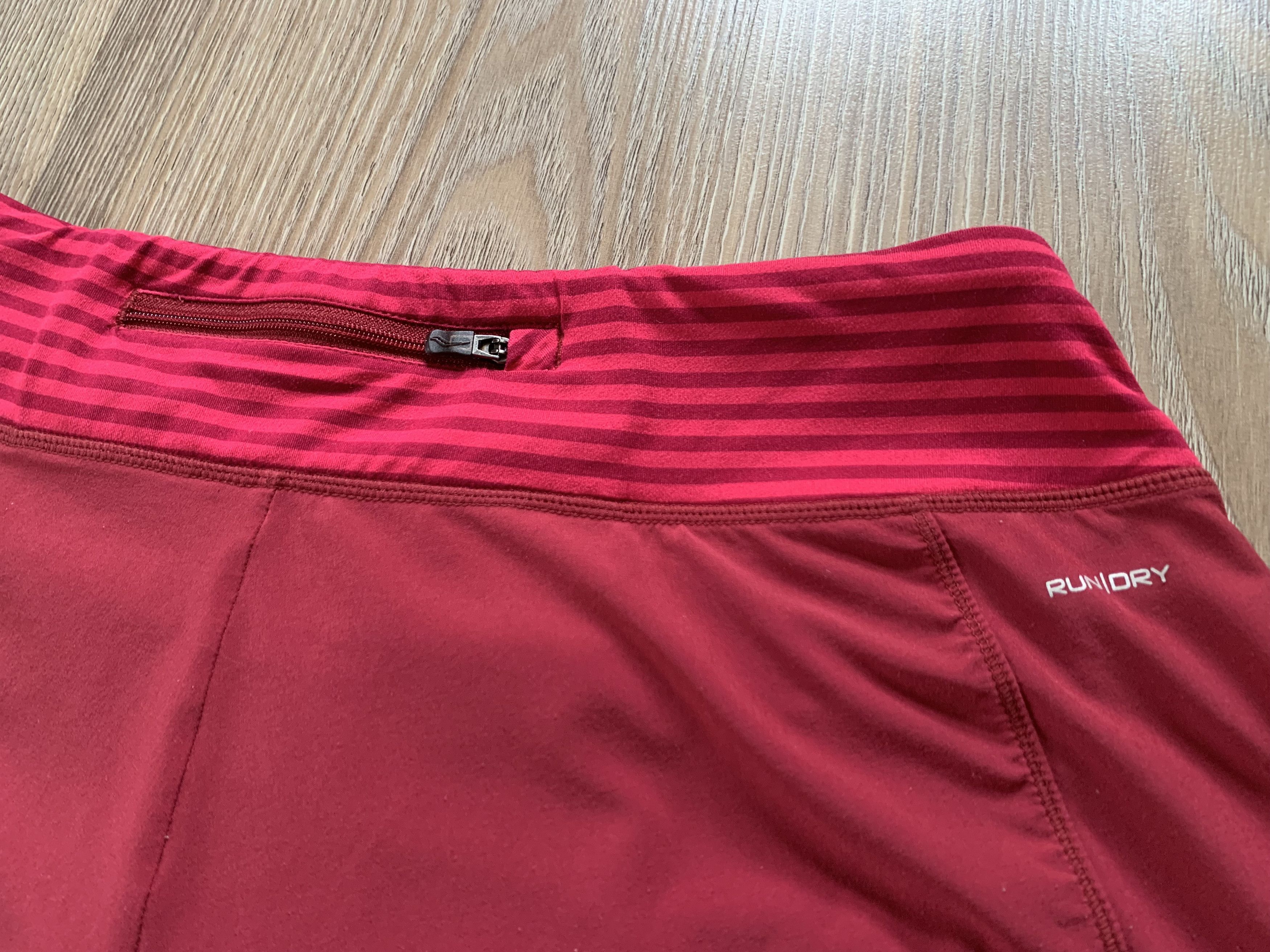 Saucony Nike Womens Running Shorts Size 28" / US 6 / IT 42 - 6 Thumbnail