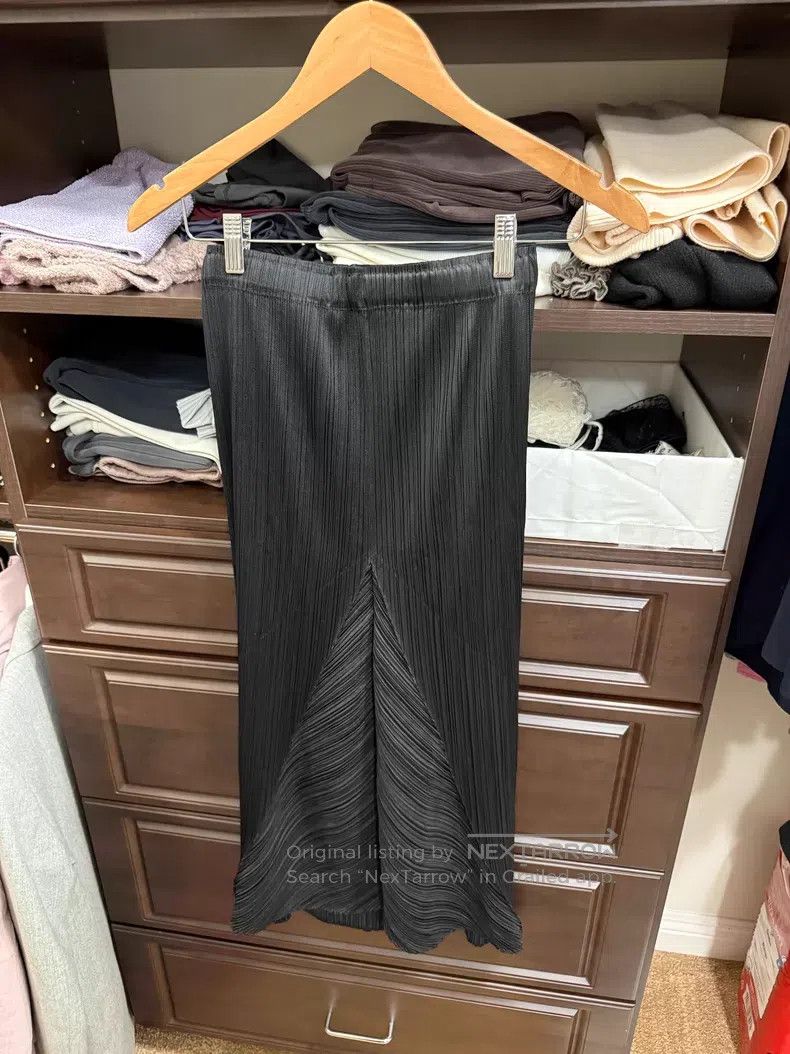 Issey Miyake Issey Miyake size:3 Mermaid Series Skirt Size 31" - 1 Thumbnail