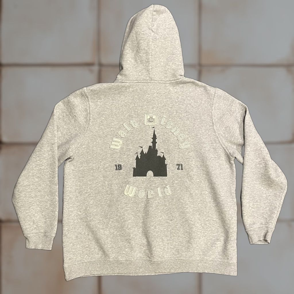Disney Disney Hoodie Mens XL Pullover Gray Fleece Mickey Mouse Walt Disney World Castle 1971 Logo Graphic Print Hooded Pockets Size US XL / EU 56 / 4 - 1 Thumbnail