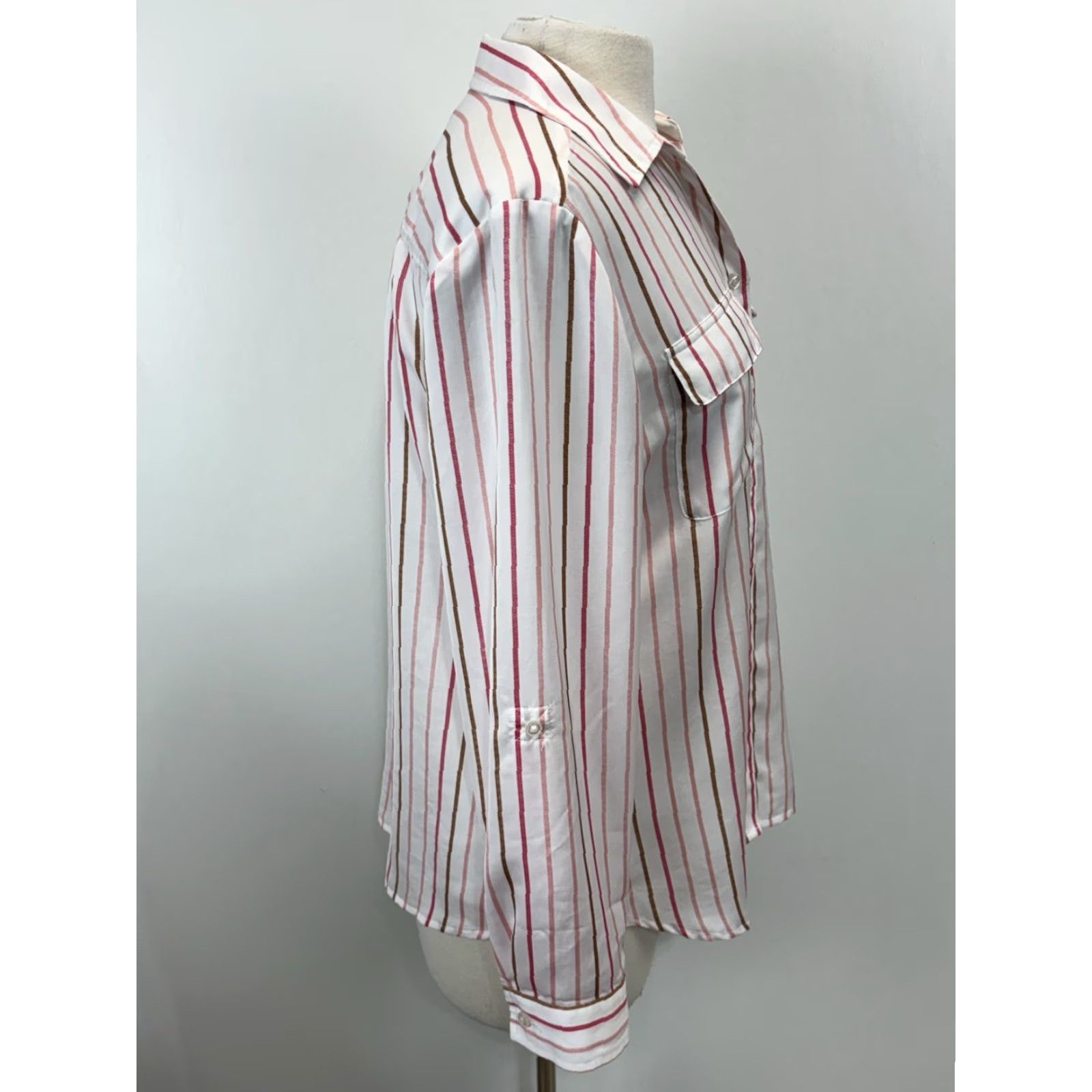 Vintage Chicos Striped Button Up Shirt Sz 1 US Medium White Pink 2 Pocket Lightweight Size M / US 6-8 / IT 42-44 - 4 Thumbnail