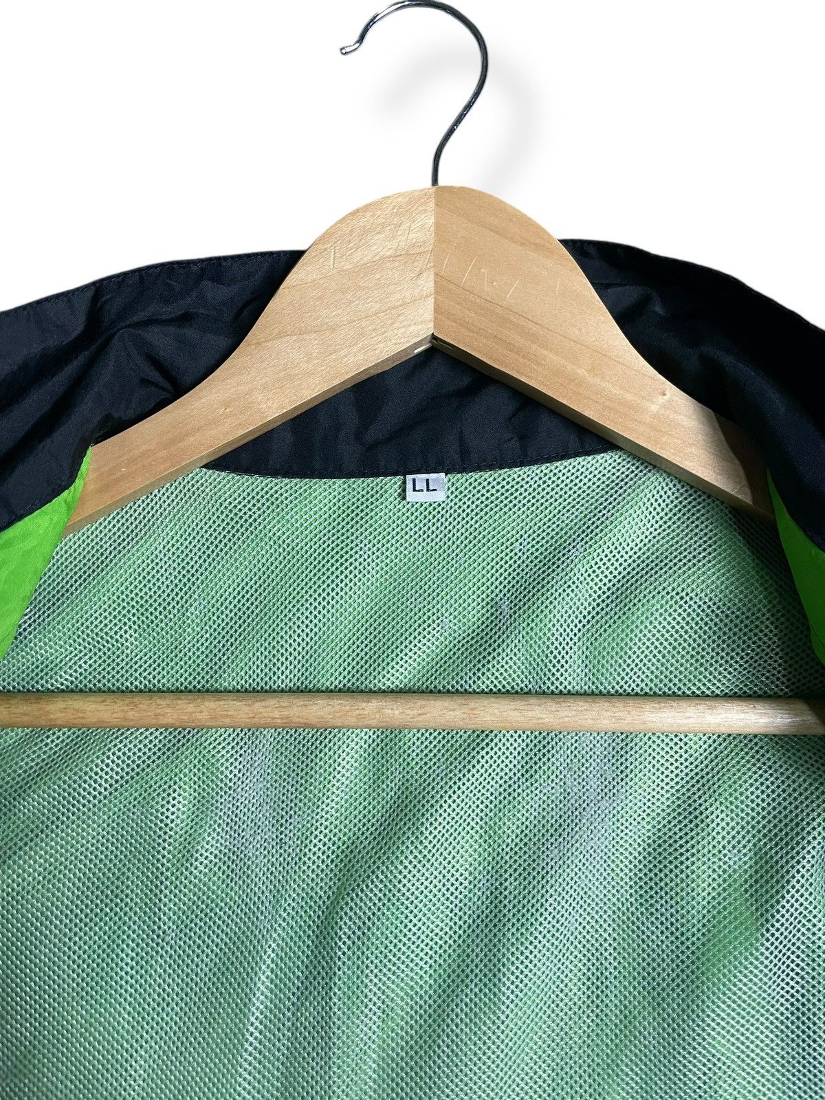 Japanese Brand × Sports Specialties × Vintage Bridgestone x Ecopia Men’s Windbreaker (25) Size US L / EU 52-54 / 3 - 7 Thumbnail