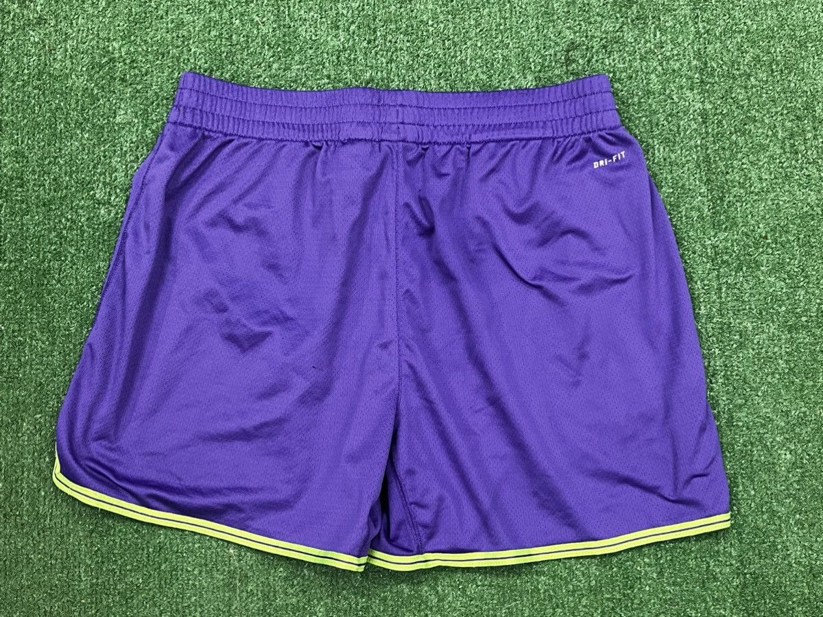 Nike Nike Swoosh Shorts Size 34" / US 12 / IT 48 - 4 Thumbnail