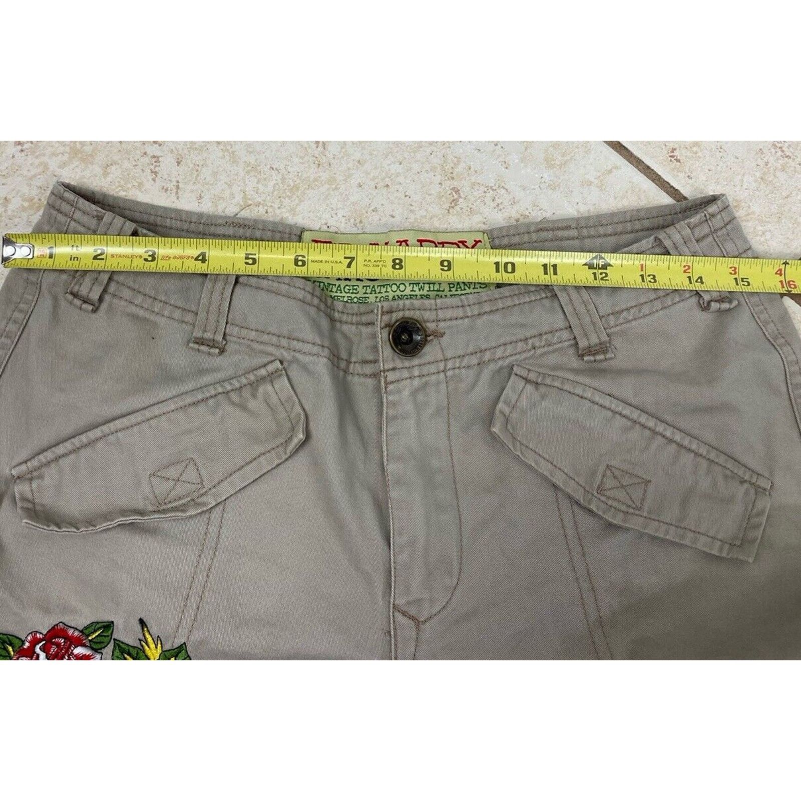 Ed Hardy VTG Ed Hardy Khaki Cargo Pants 27 Skull Patches Rhinestone Size 27" / US 4 / IT 40 - 15 Thumbnail