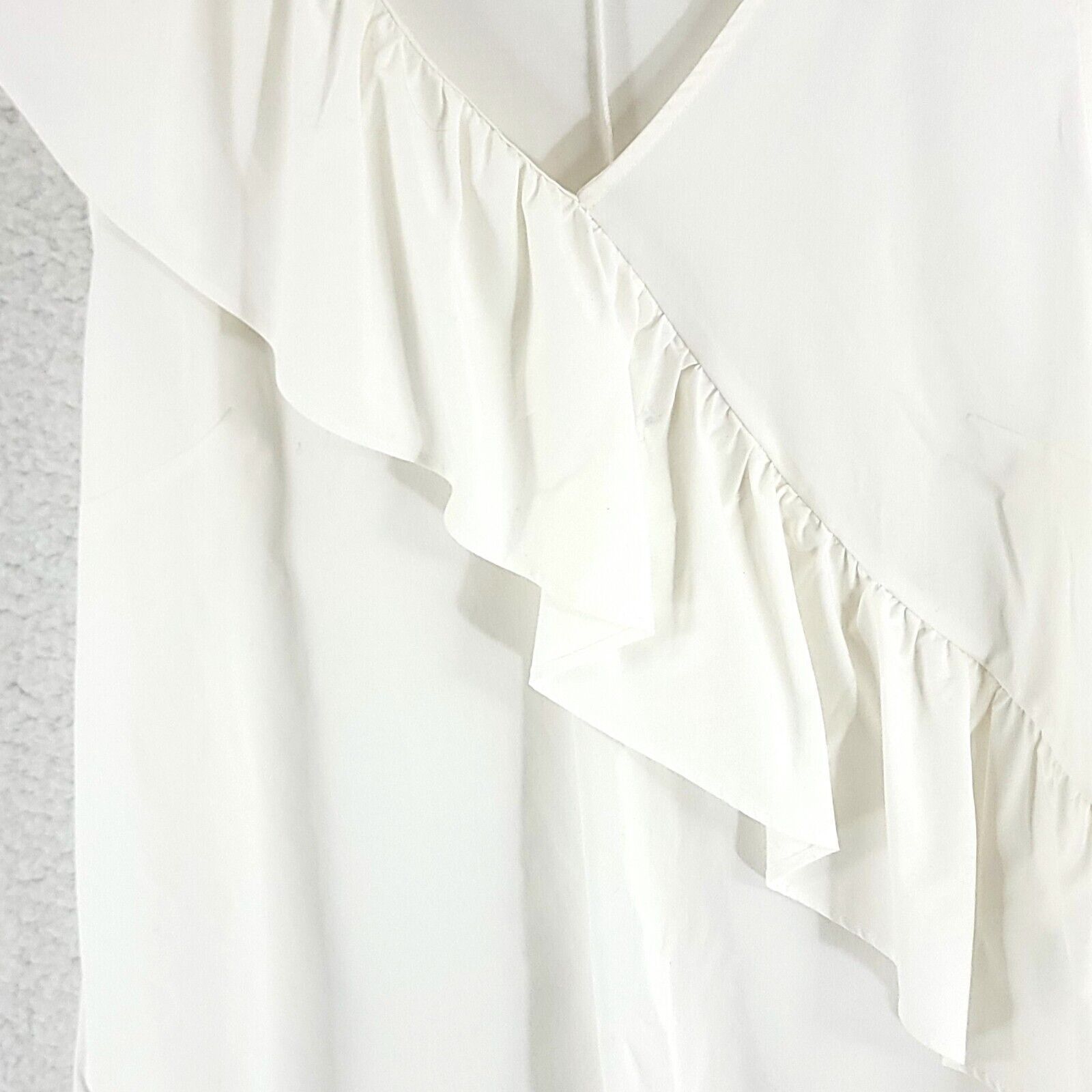 I.N.C INC International Concepts XL White Stretchy Material Ruffle Size XL / US 12-14 / IT 48-50 - 2 Thumbnail