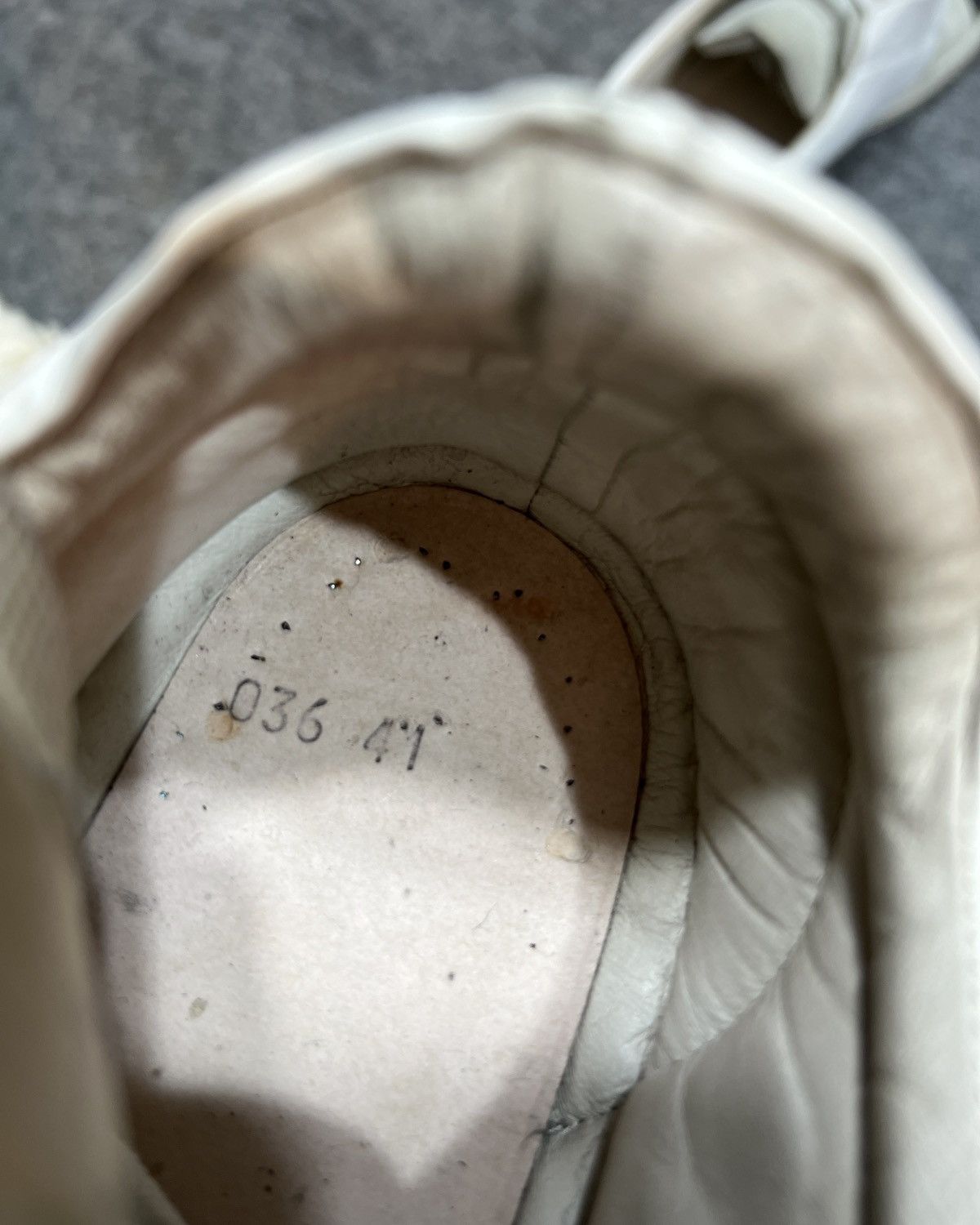 Giuliano Fujiwara Giuliano Fujiwara FW10/11 Low Top Sneaker Size US 8 / EU 41 - 11 Thumbnail
