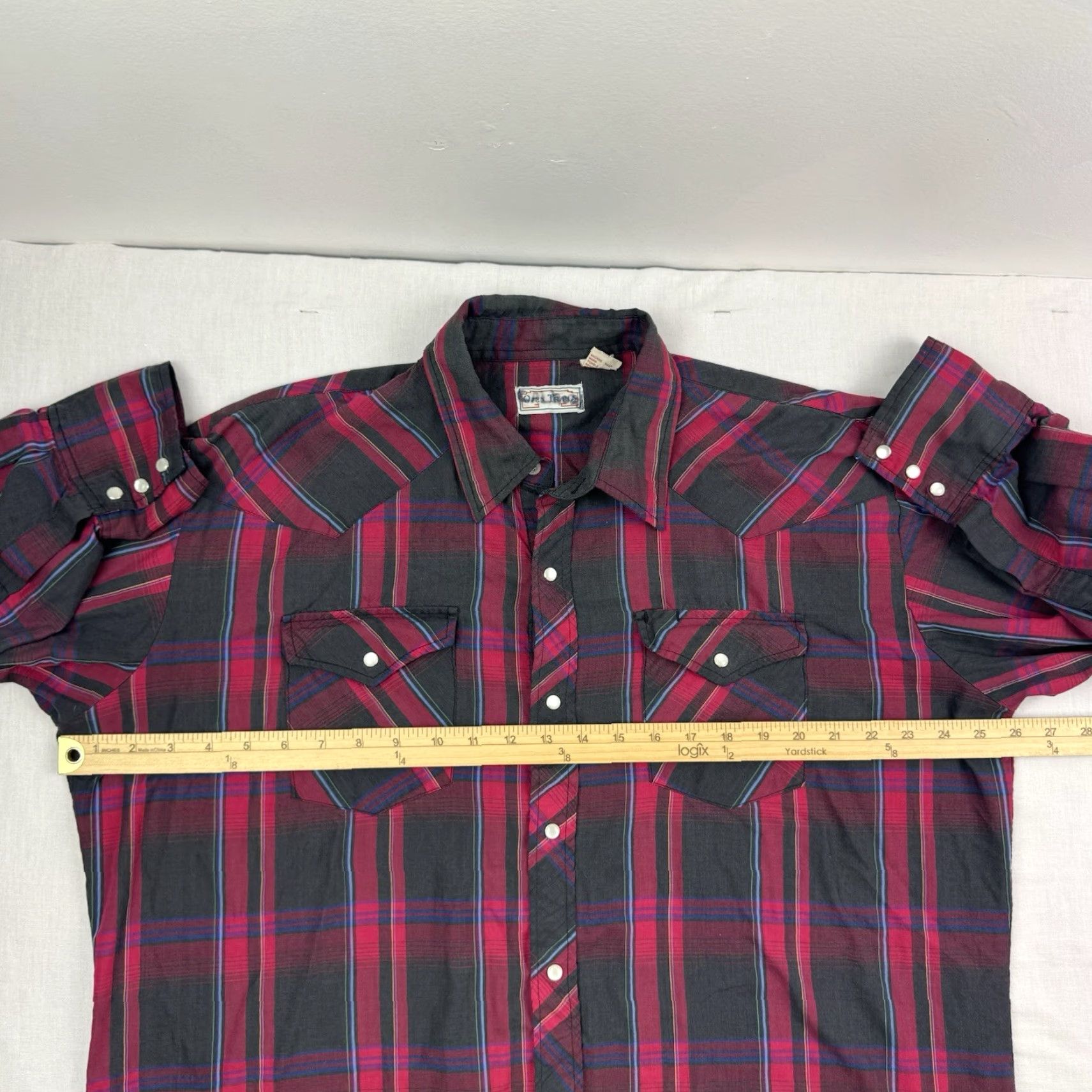 Rails VINTAGE Open Trails Shirt Western XL Red Plaid 90s Cowboy Mens XL Red Plaid Open Trails Shirt Limited Run Mens Size US XL / EU 56 / 4 - 7 Thumbnail