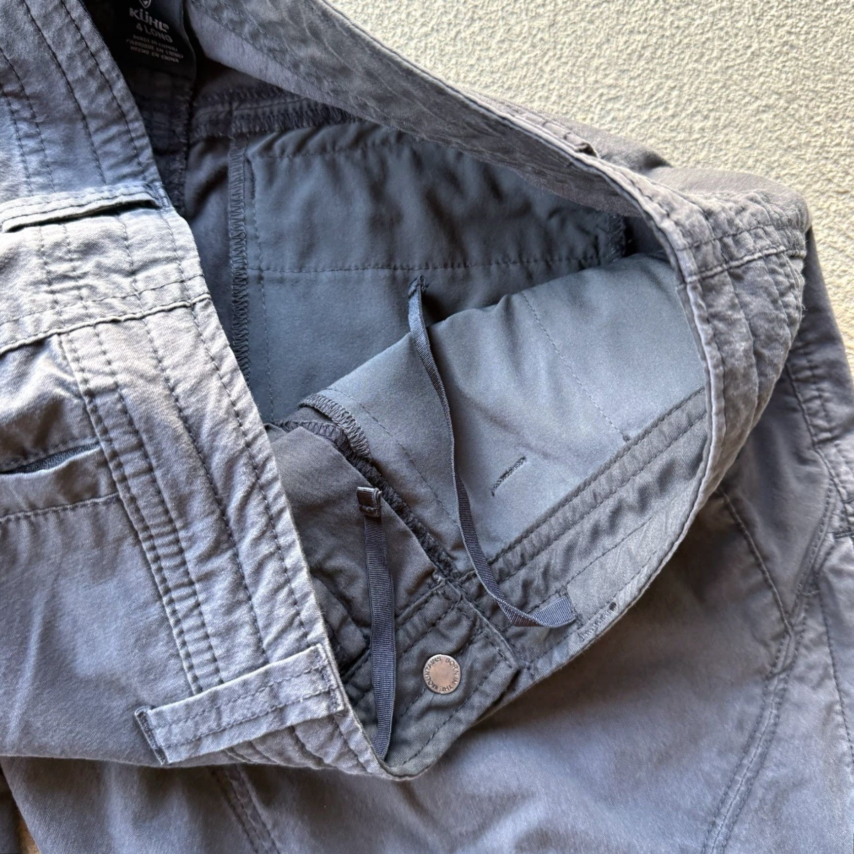 Vintage Kuhl Pants Women 4 Gray Spire Roll Up Outdoor Hike Climb Basic Stretch Chino Size 27" / US 4 / IT 40 - 6 Thumbnail