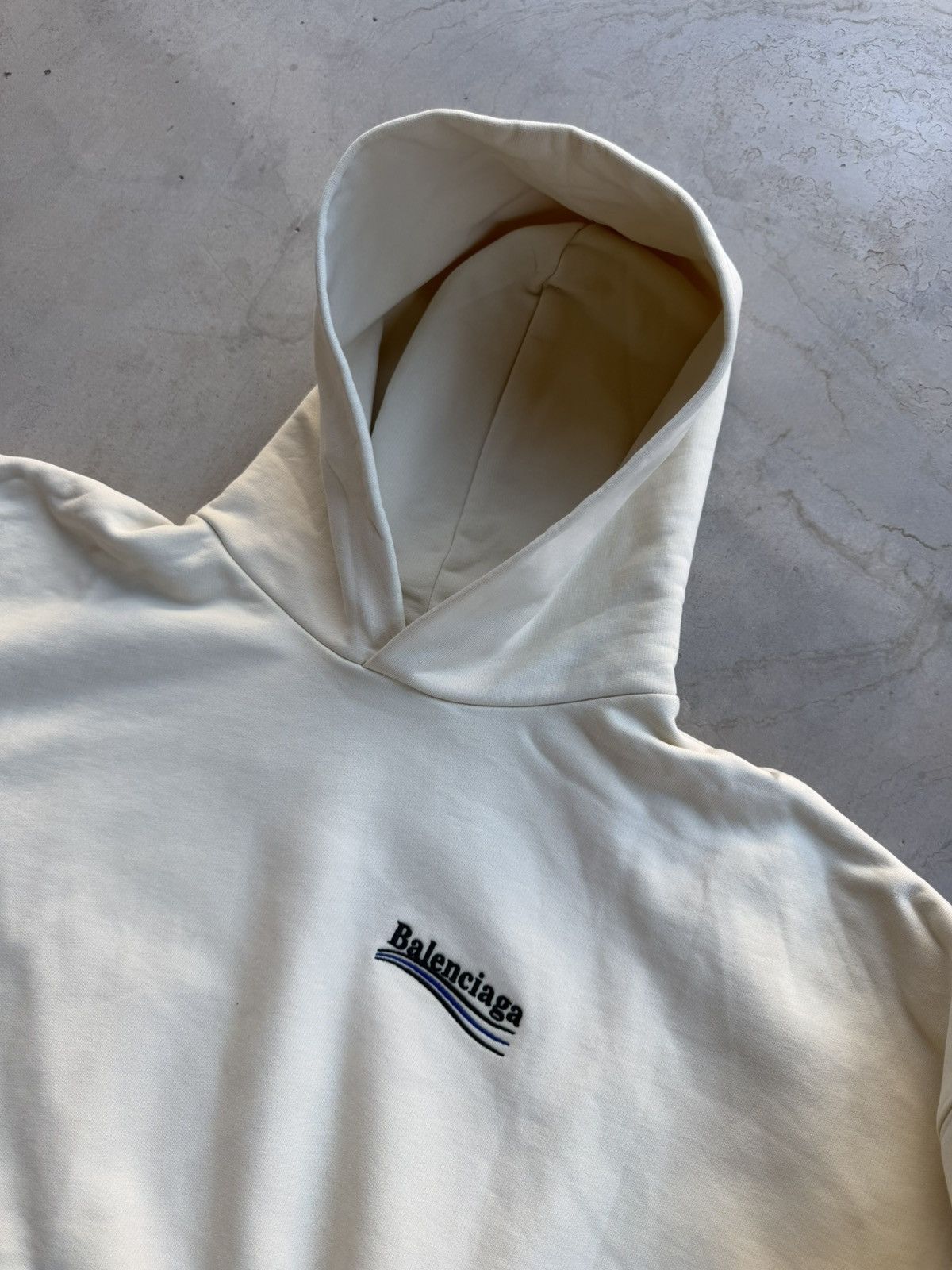 Balenciaga Balenciaga Political Campaign Hoodie – White/Cream XL New Size US XL / EU 56 / 4 - 4 Thumbnail