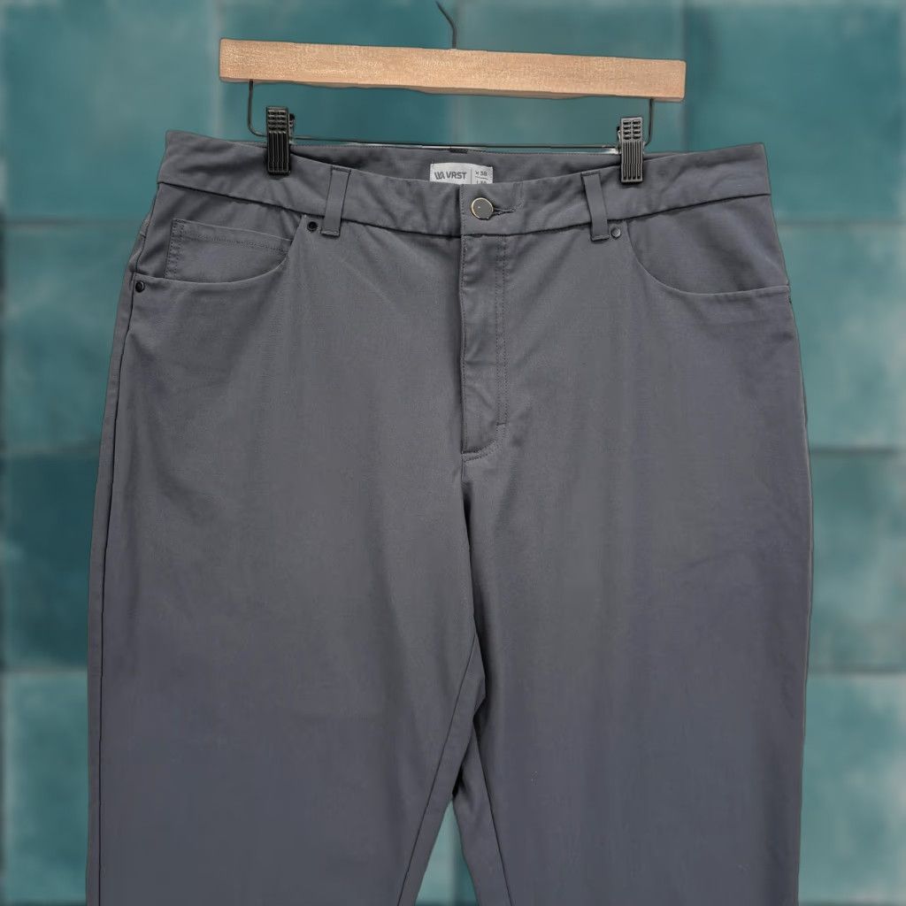 Vintage VRST Limitless Slim Fit 5-Pocket Pants Mens 38x28 Gray Stretch Tech Chino Gym Size US 38 / EU 54 - 1 Thumbnail
