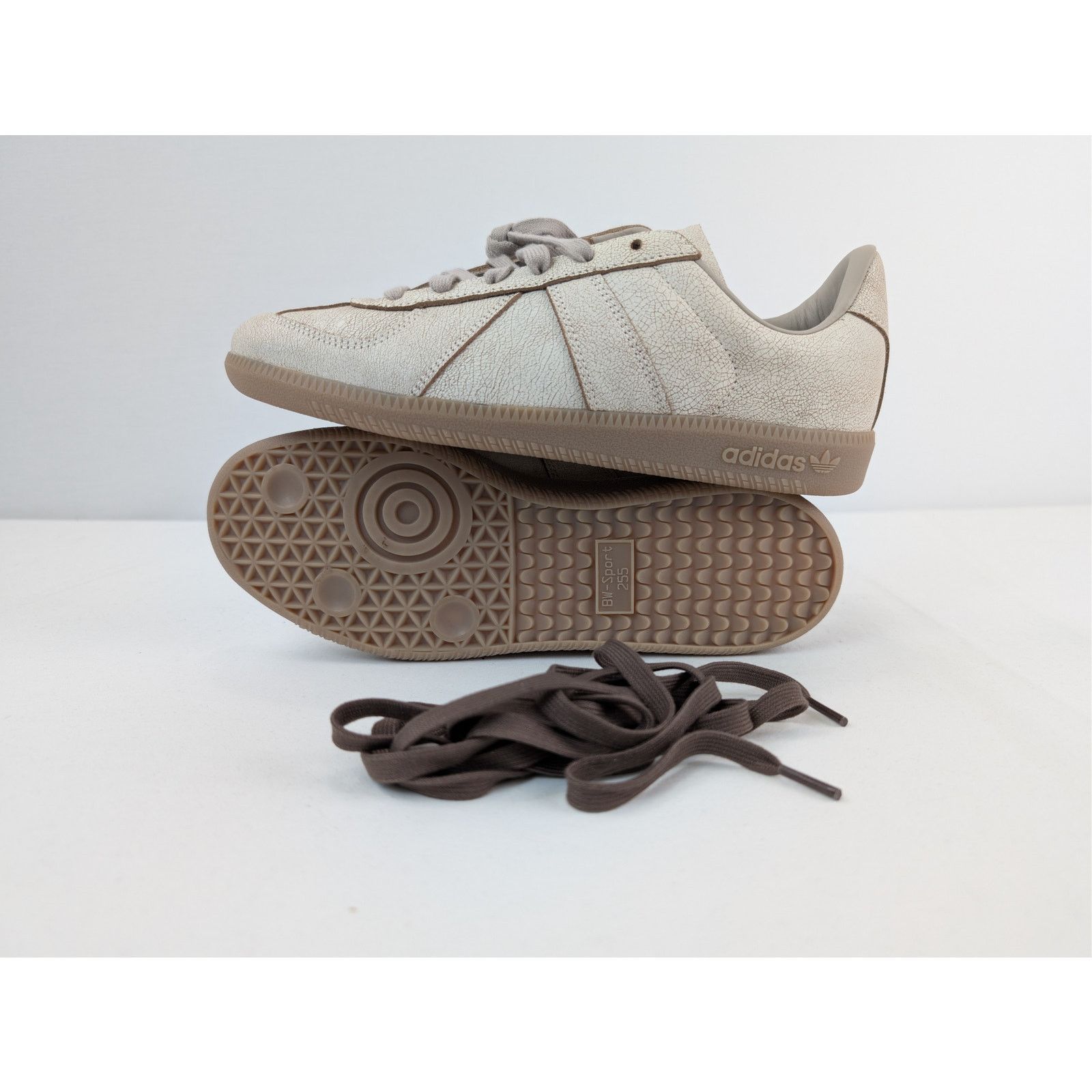 Adidas o1rshd1 BW Army Sneakers in Earth Strata / Chalky Brown Size US 8 / EU 41 - 13 Thumbnail
