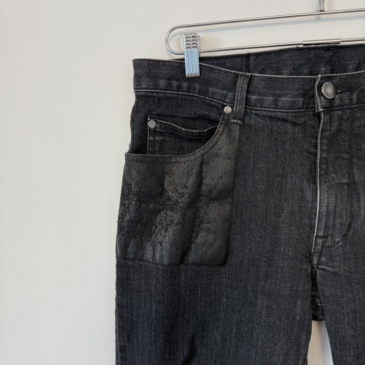 Helmut Lang Vtg Helmut Lang Rubber Strip Denim Archival Hedi ERD Grunge Size US 33 - 4 Thumbnail