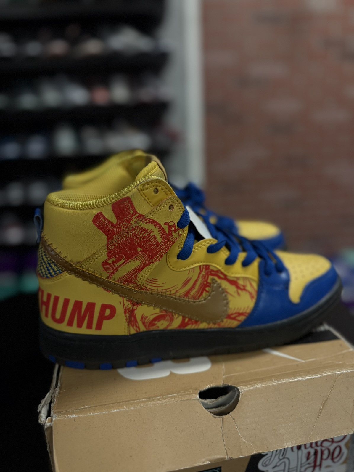 Nike 9 - Nike Dunk High Pro SB ‘Doernbecher’ 579603 740 2012 Size US 9 / EU 42 - 2 Thumbnail
