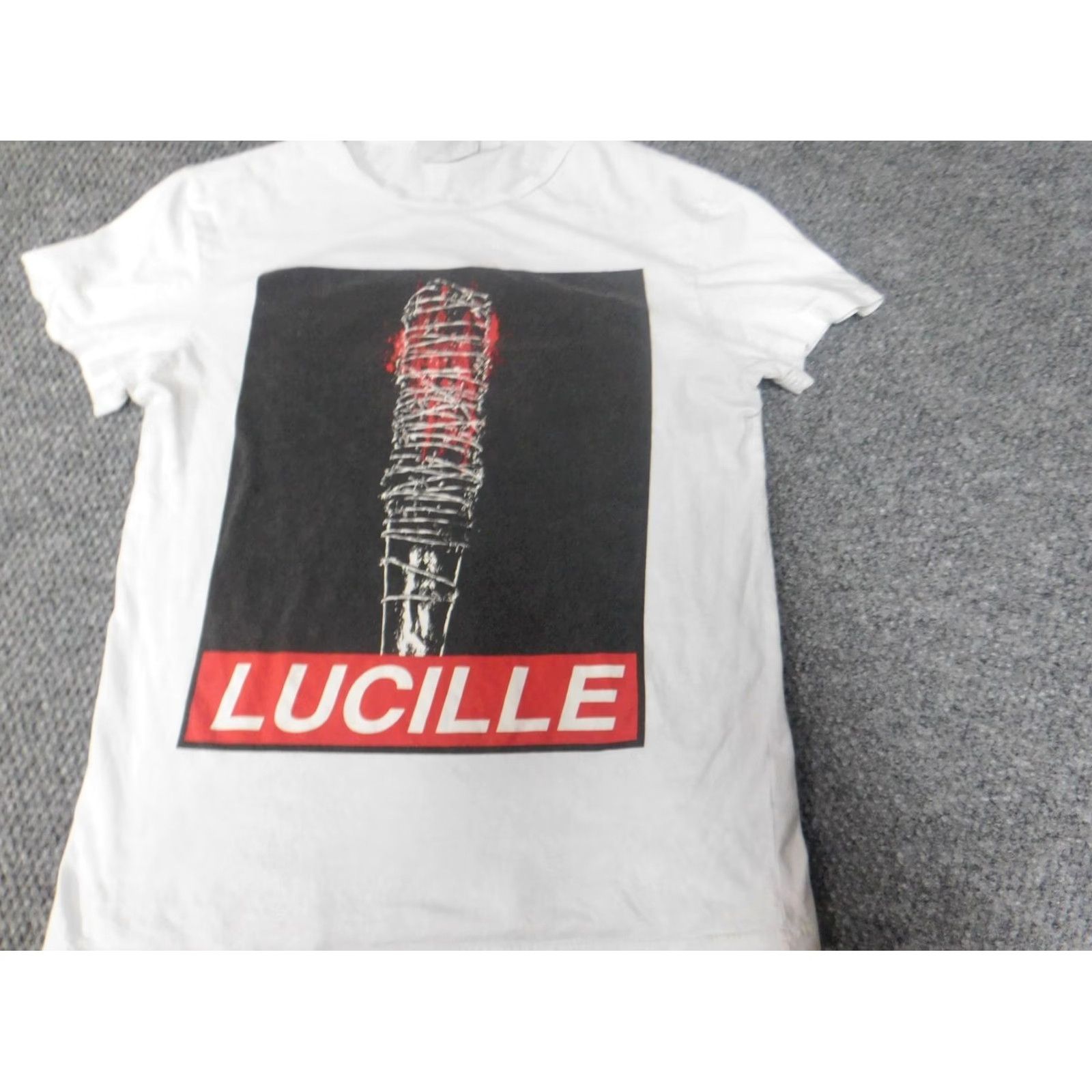 Vintage The Walking Dead Mens Shirt Small White logo Cotton Short Sleeve Crew Neck T-Shirt Regular Breathable Pockets Movie Casual Graphic Size US S / EU 44-46 / 1 - 3 Thumbnail