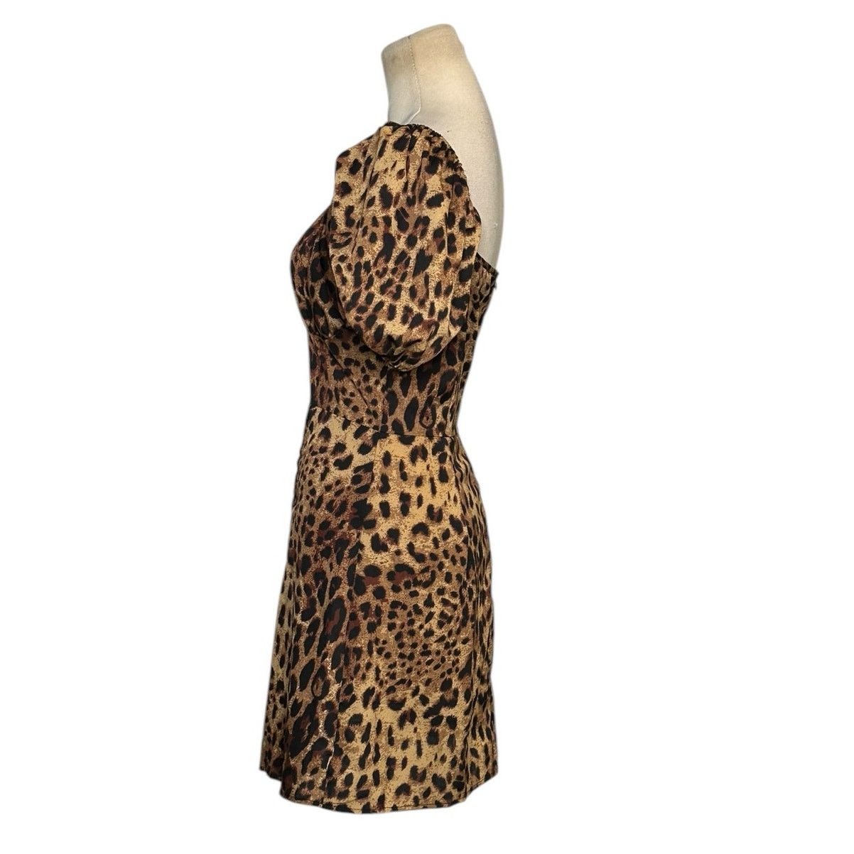 PrettyLittleThing PrettyLittleThing leopard print mini dress size 8 Size M / US 6-8 / IT 42-44 - 6 Thumbnail